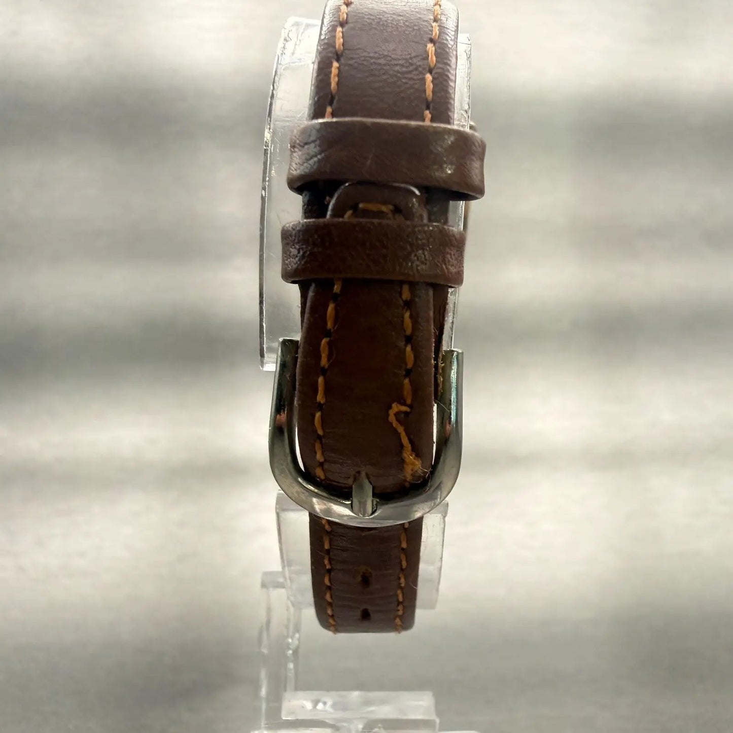 Seiko Watch Women 20mm White Dial Gold Tone Rectangle 1428-5020 New Battery VTG7