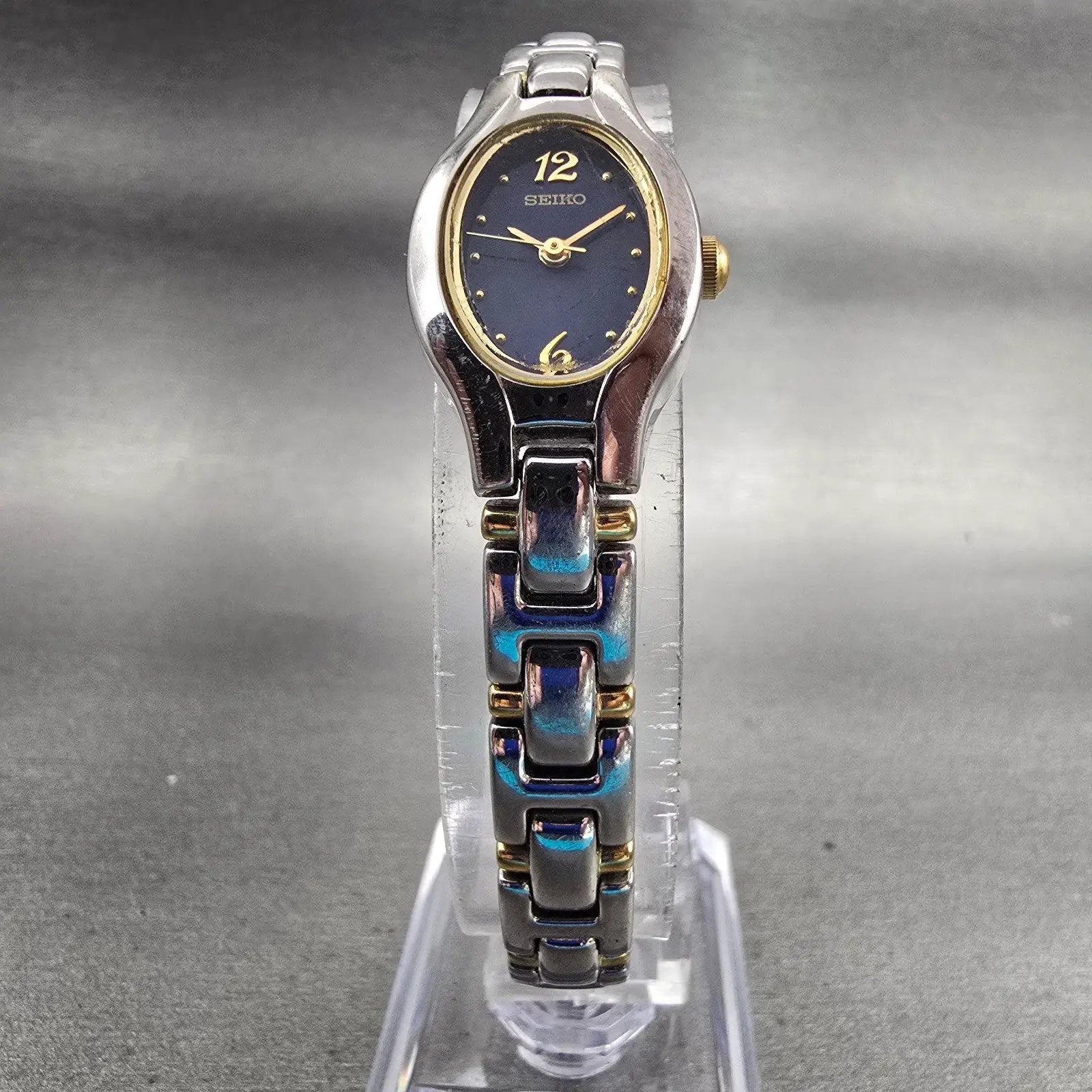 Seiko Watch Women 17mm Blue Dial Silver Tone Oval 1N01-0CT0 New Battery Vintage5