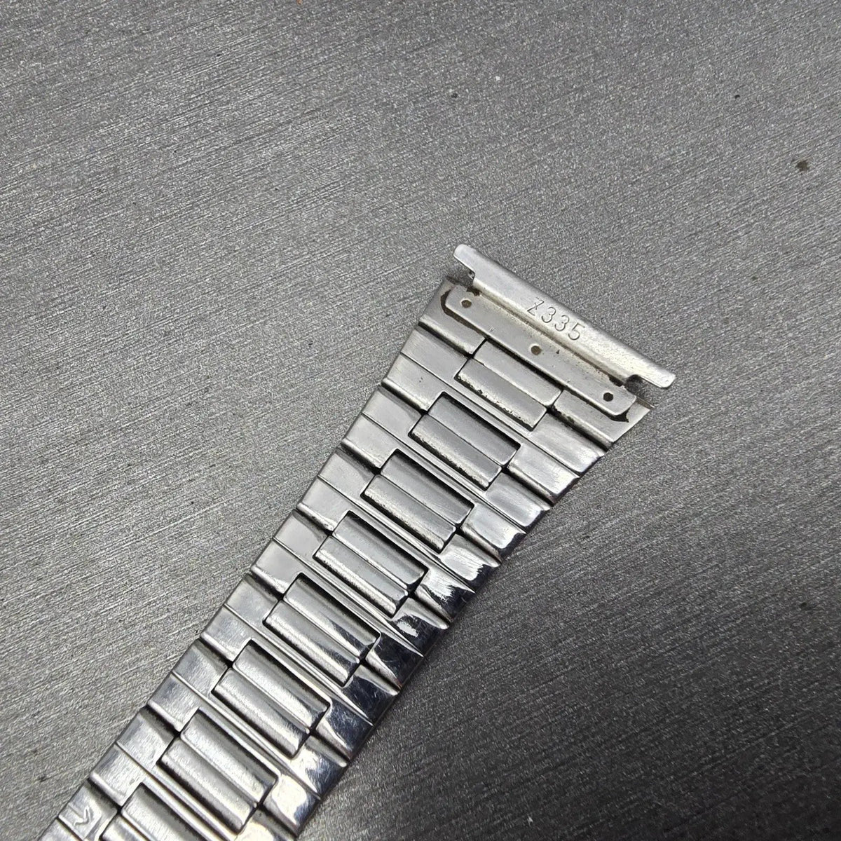 Seiko SQ Bracelet 19mm Stainless Steel Silver Tone Tri Folding Clasp READ!! Z33511