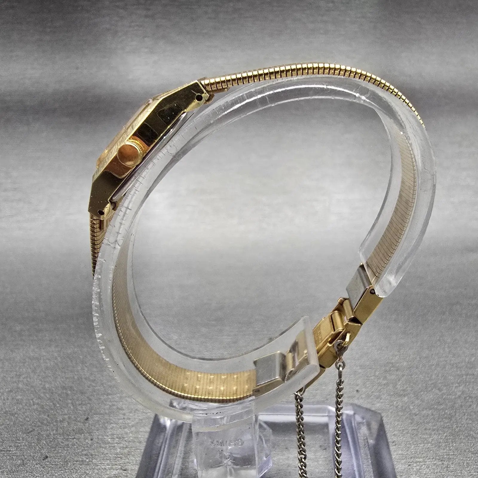 Seiko Watch Women 16mm Blue Dial Gold Tone Oval 2C20-6450 New Battery Vintage6