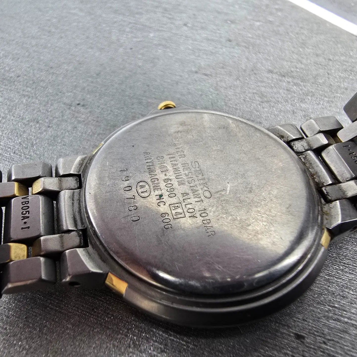 Seiko Dolce Watch Men 33mm White Dial Two Tone Titanium 8N41-6090 New Battery10