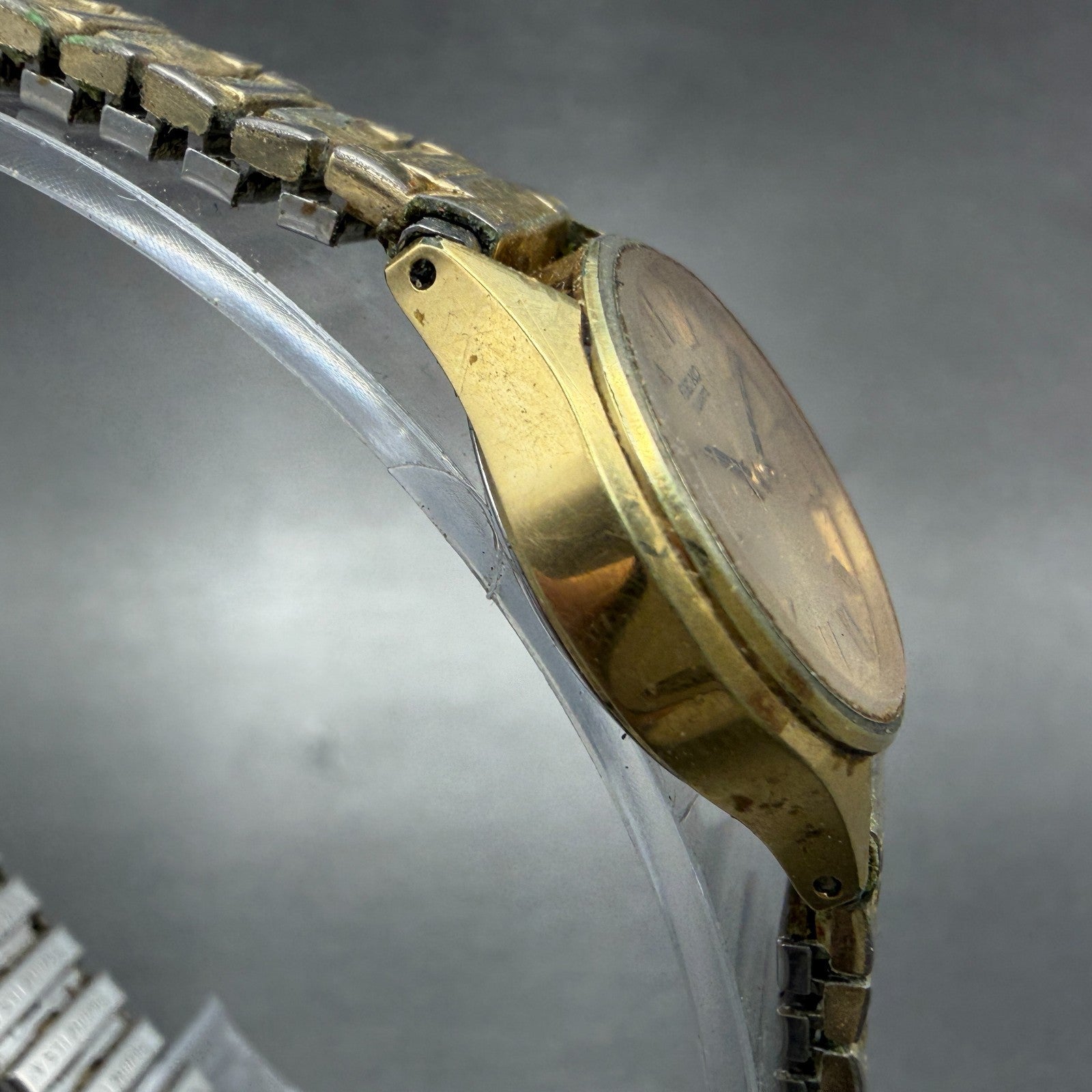 Seiko Watch Women 23mm Champagne Dial Gold Tone Round 4700-0059 New Battery VTG3