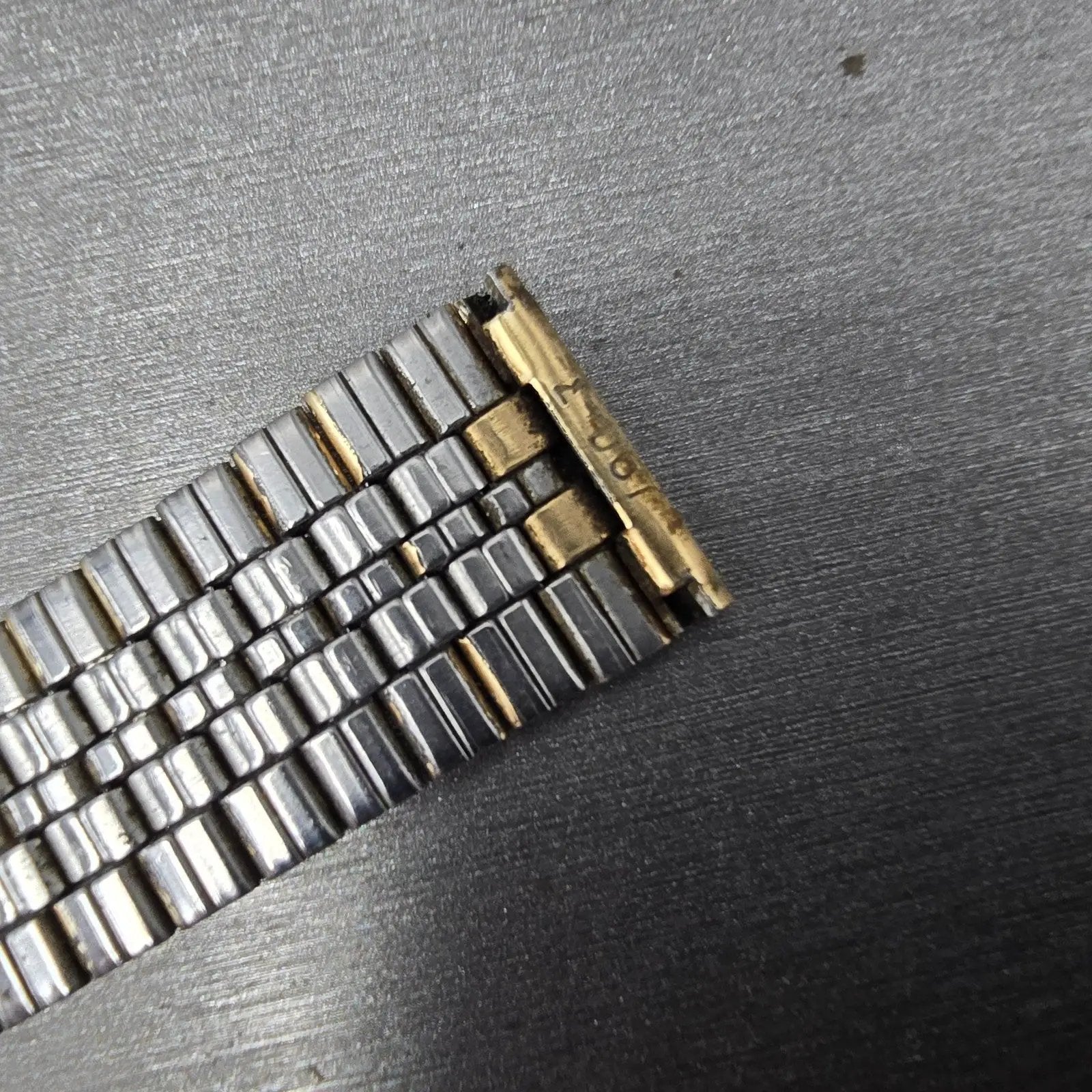 Seiko SQ Bracelet 19mm Stainless Steel Two Tone Tri Folding Clasp READ!!!! Z-06713
