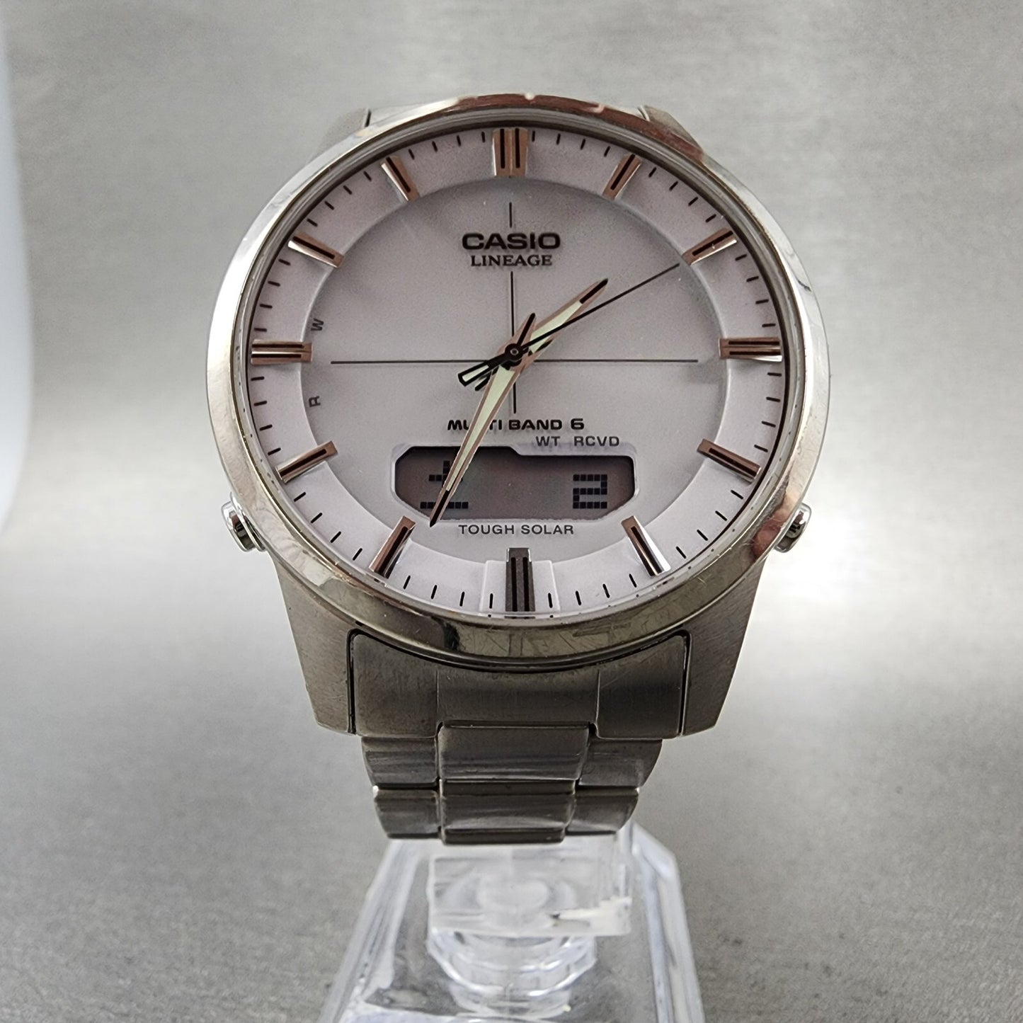 Casio Lineage Multiband 6 Watch Men 40mm White Dial Titanium Solar Runs5
