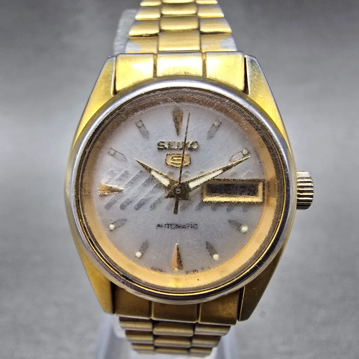 Seiko 5 Automatic Watch Women 24mm Silver Dial Gold Daydate 4206-0332 Round Runs0