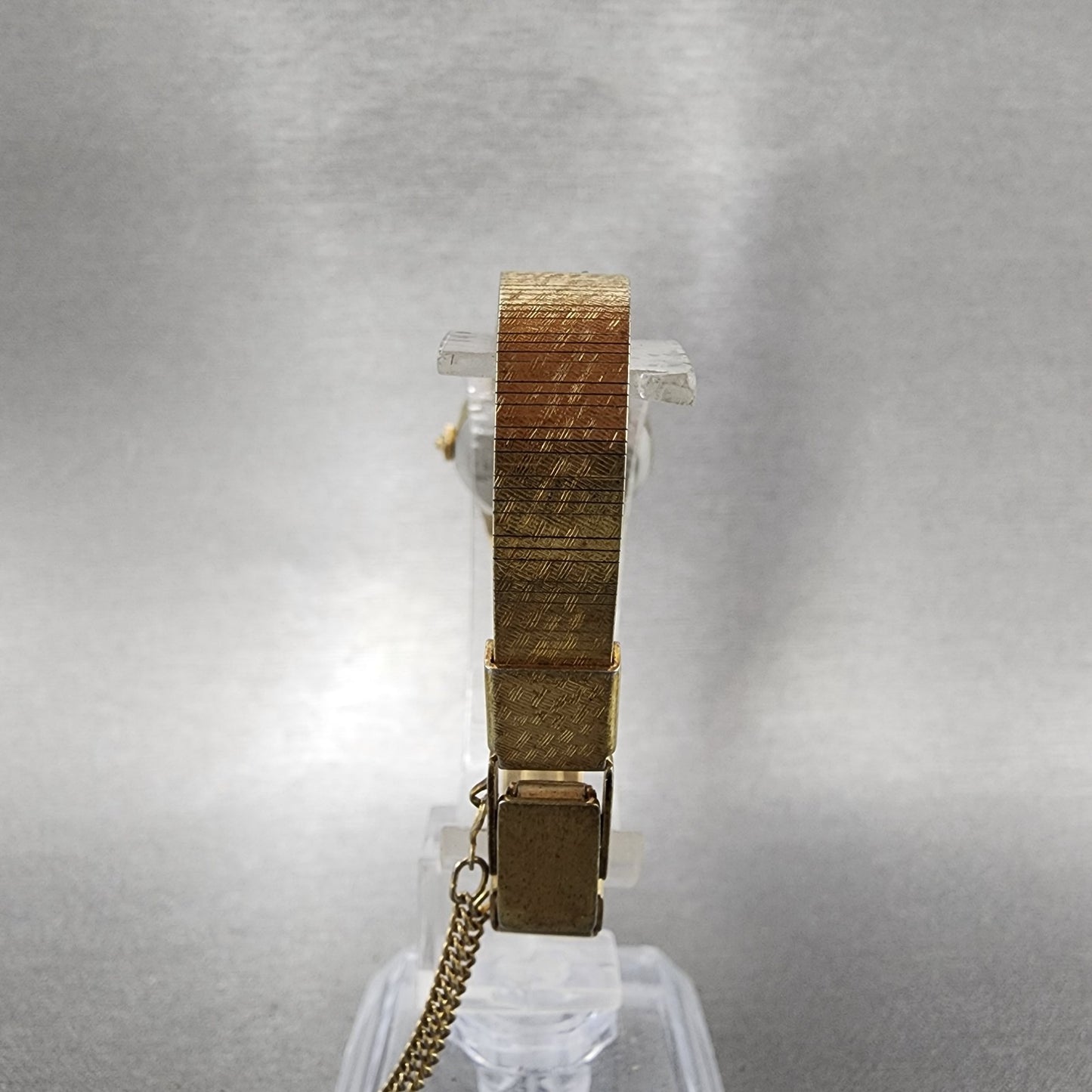 Seiko Watch Women 19mm Gold Dial Gold Tone Round 14000110 New Battery VTG7