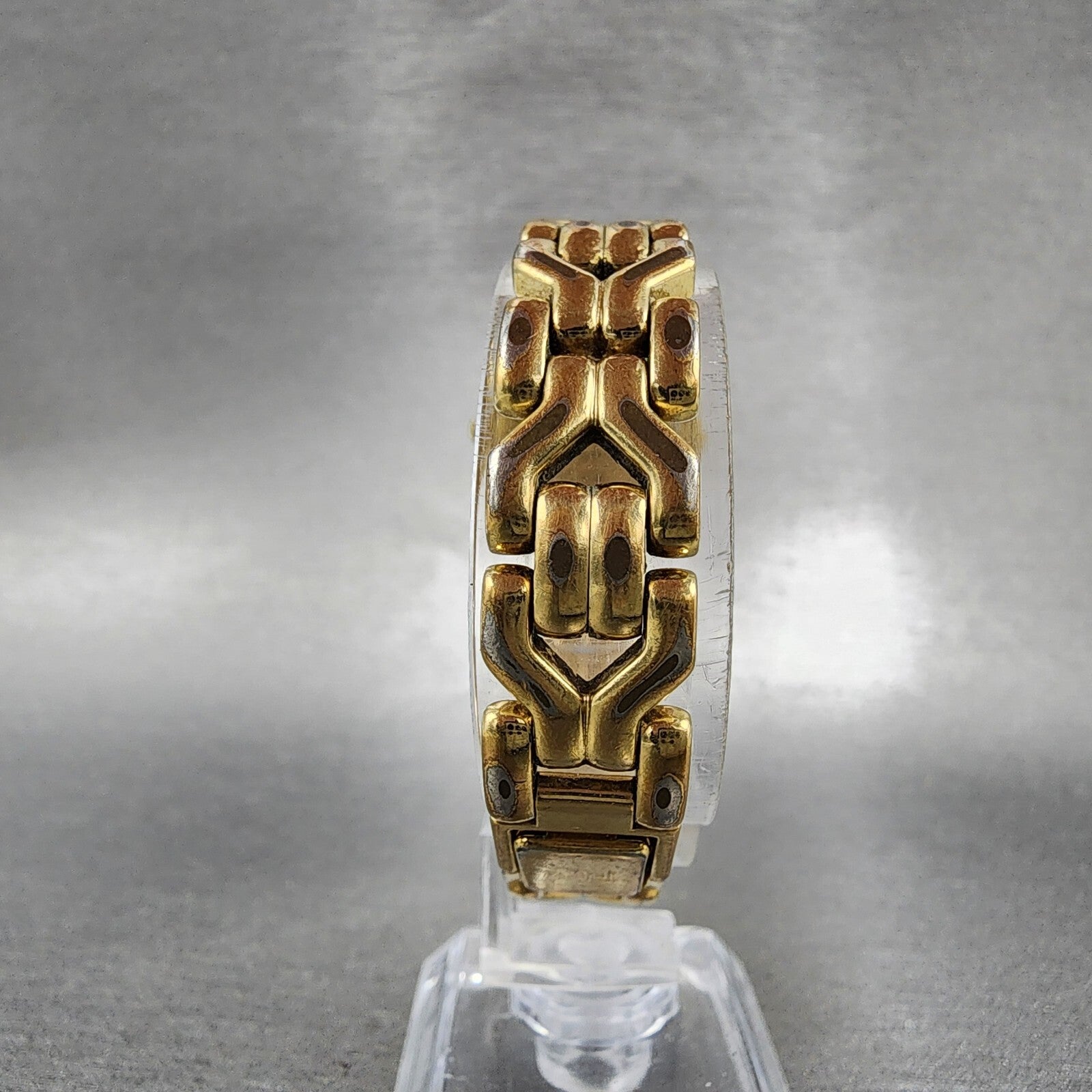 Raymond Weil Watch Women 24mm Black Dial Gold Plated Round 3747 New Battery7