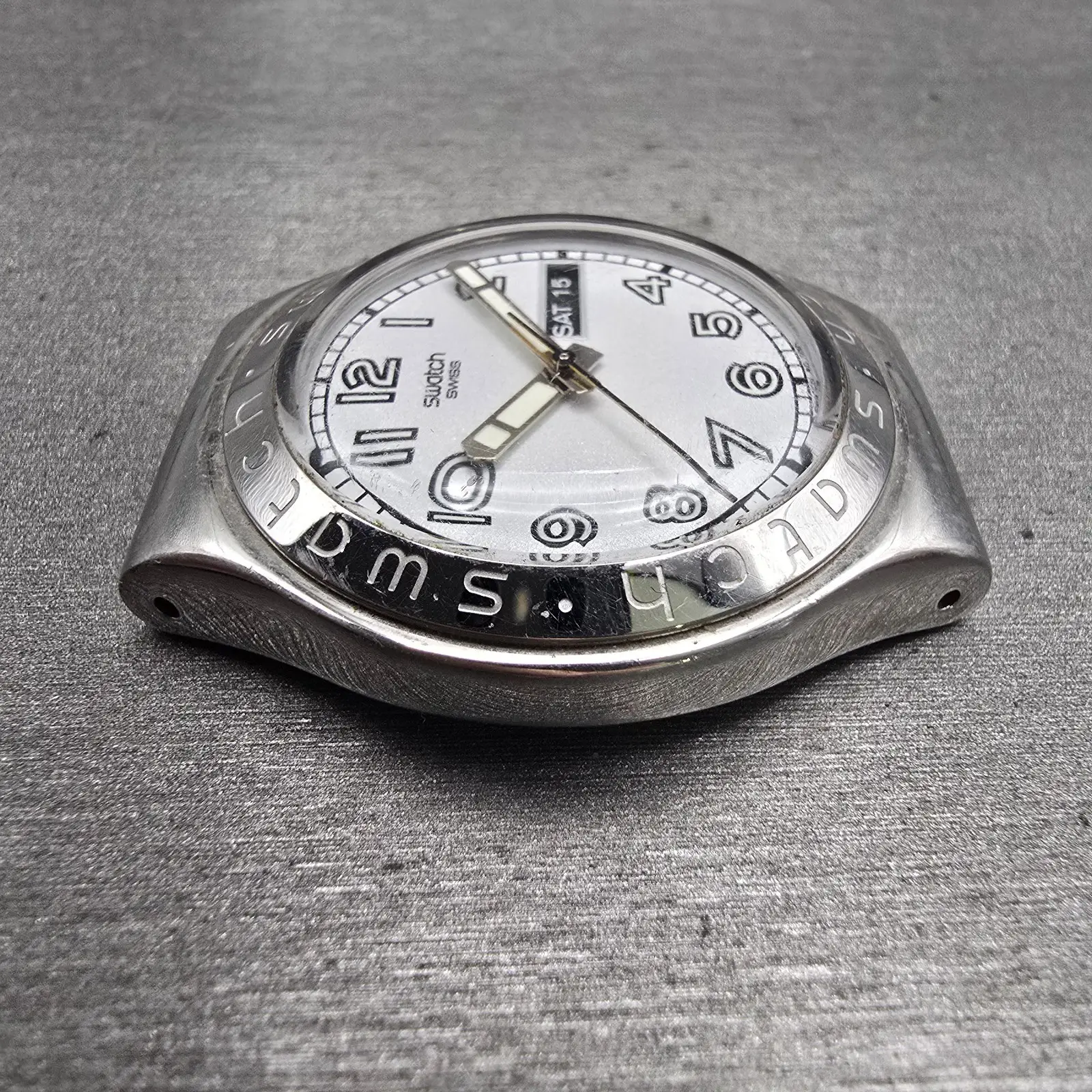 Swatch Irony Casse-Cou Watch Men 37mm Silver Dial Steel YGS732 Daydate New Batt3