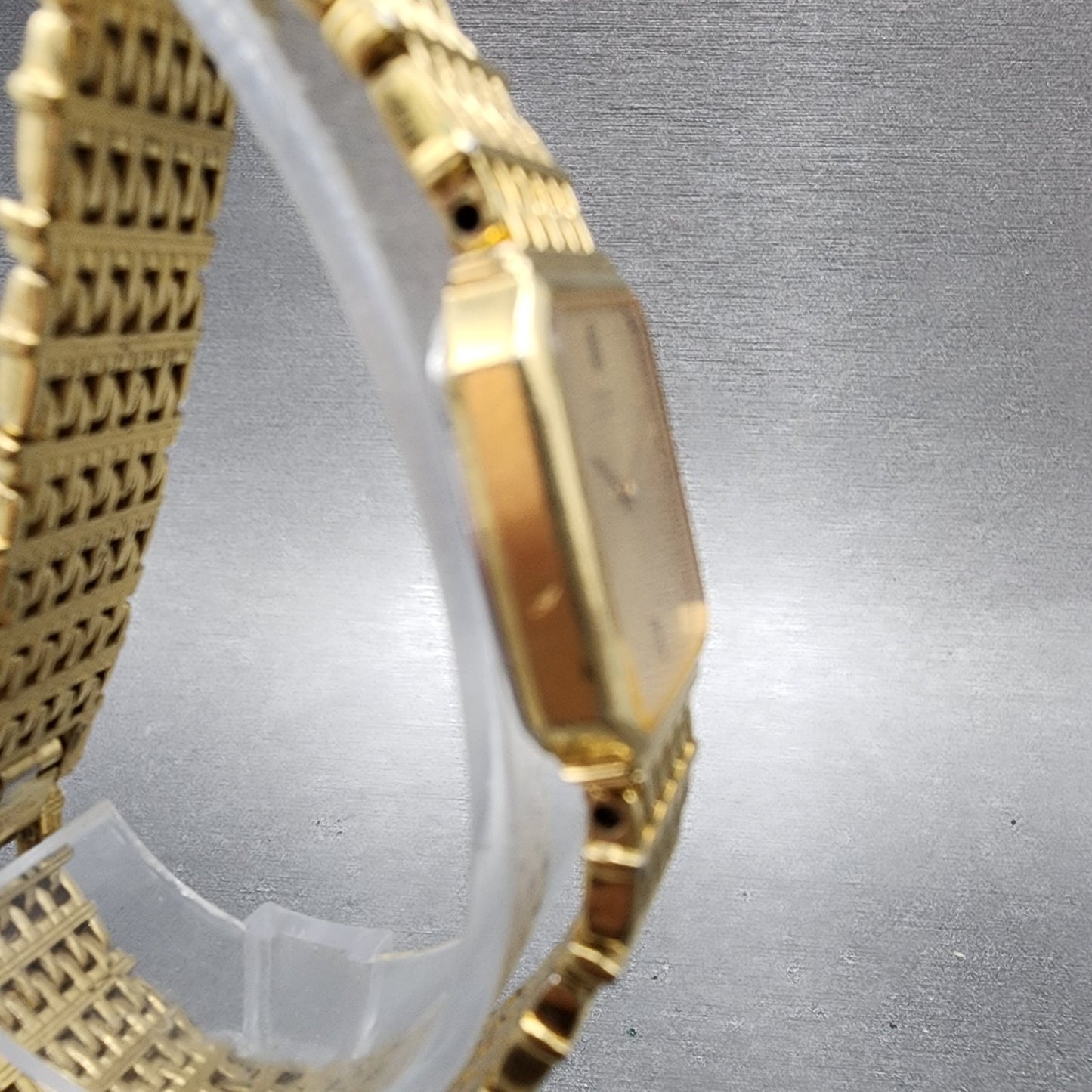 Seiko Tank Watch Women 16mm Champagne Dial Gold Tone 2c205449 New Battery3