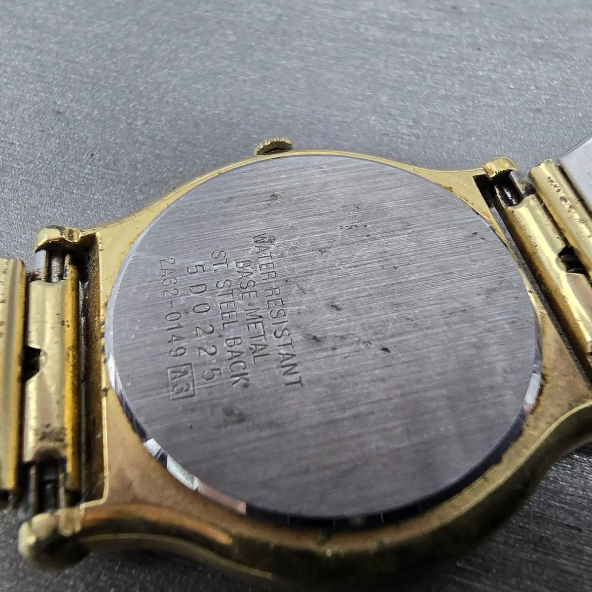 Seiko Watch Men 32mm Black Dial Gold Date 2A23 Movement 0149 VTG JPPARTS10