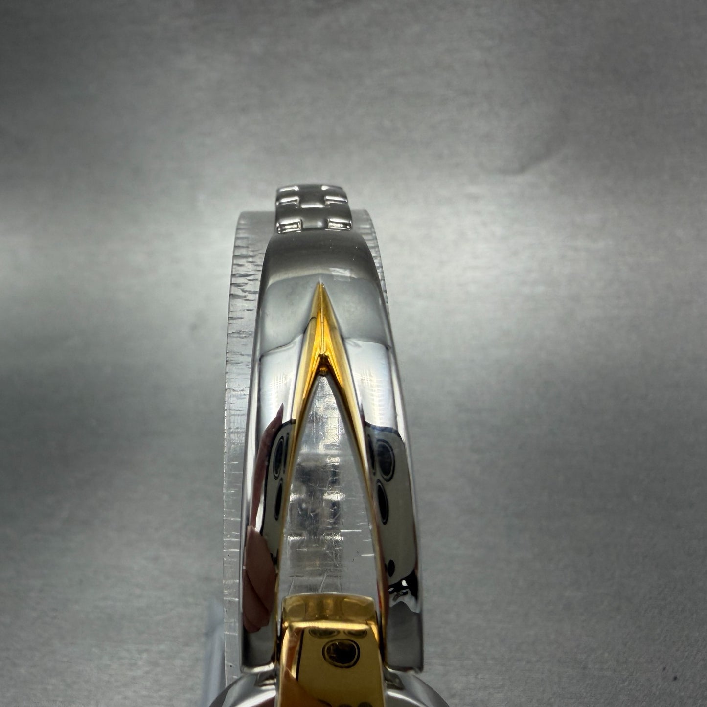 Bulova Watch Women 22mm MOP Dial Two Tone Round 98T80 Bangle New Battery ABCD1234
