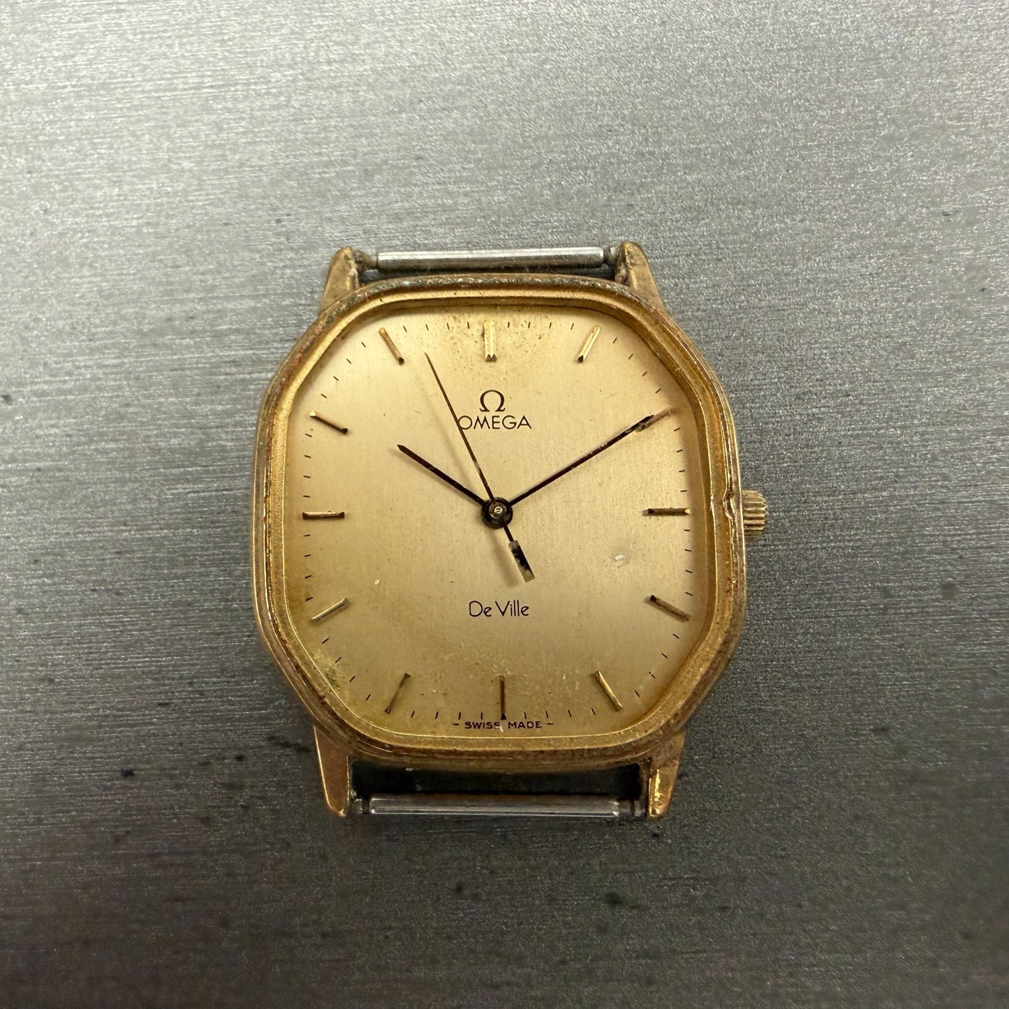 Omega De Ville Watch Men 29mm Champagne Dial Gold Octagon 1417 195.0031 PARTS0