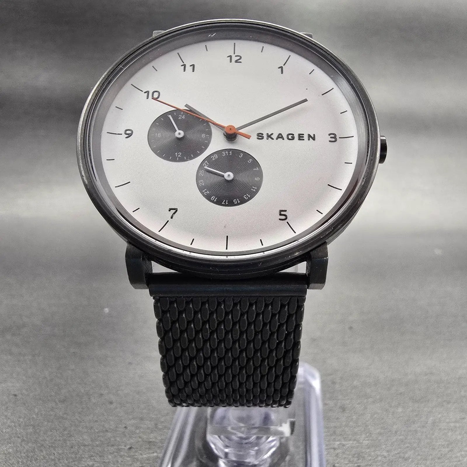 Skagen Hald Watch Men 40mm White Dial Gray Tone Date Round SKW6188 New Battery5