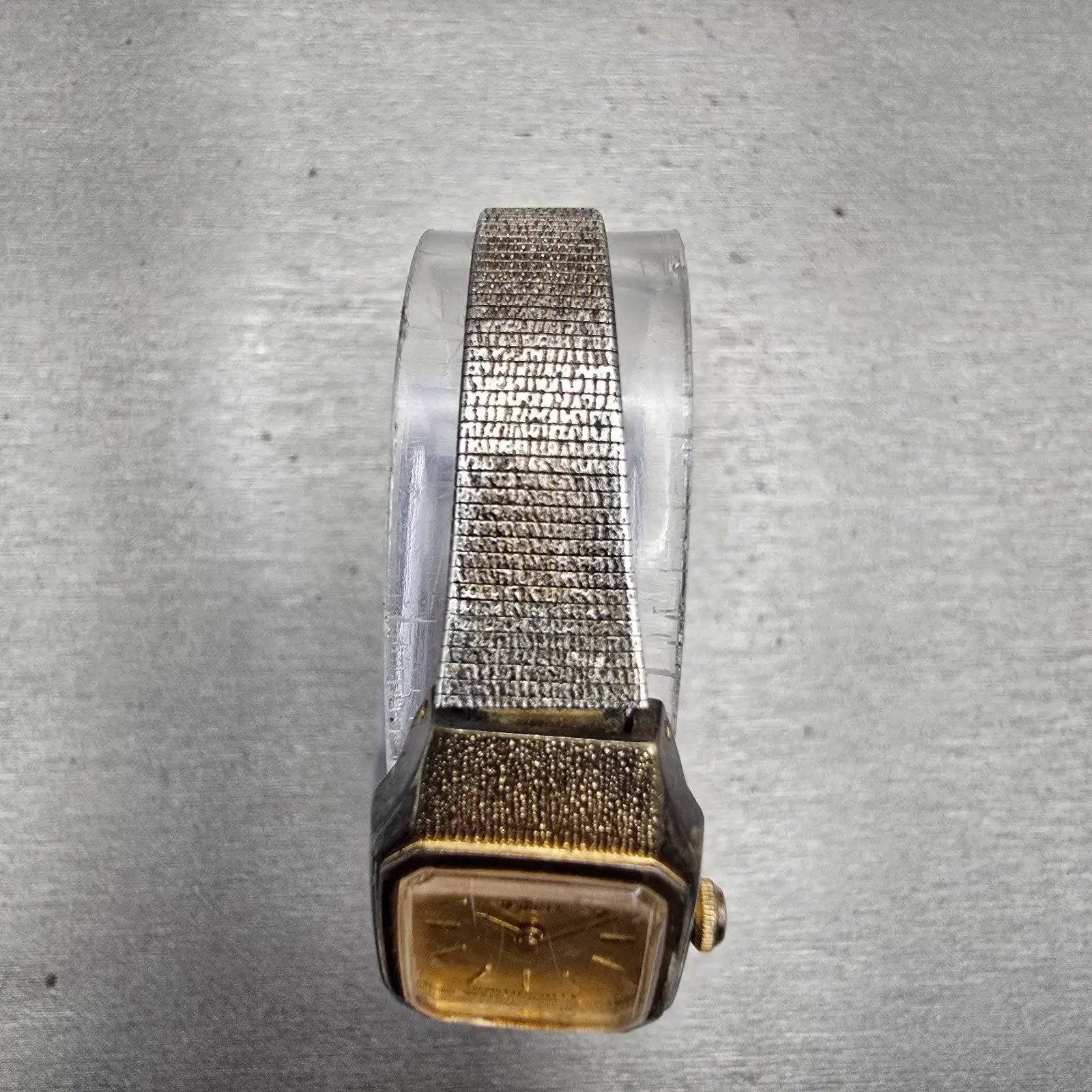 Seiko Watch Women 17mm Gold Dial Gold Tone Rectangle 5420-5010 New Battery VTG4