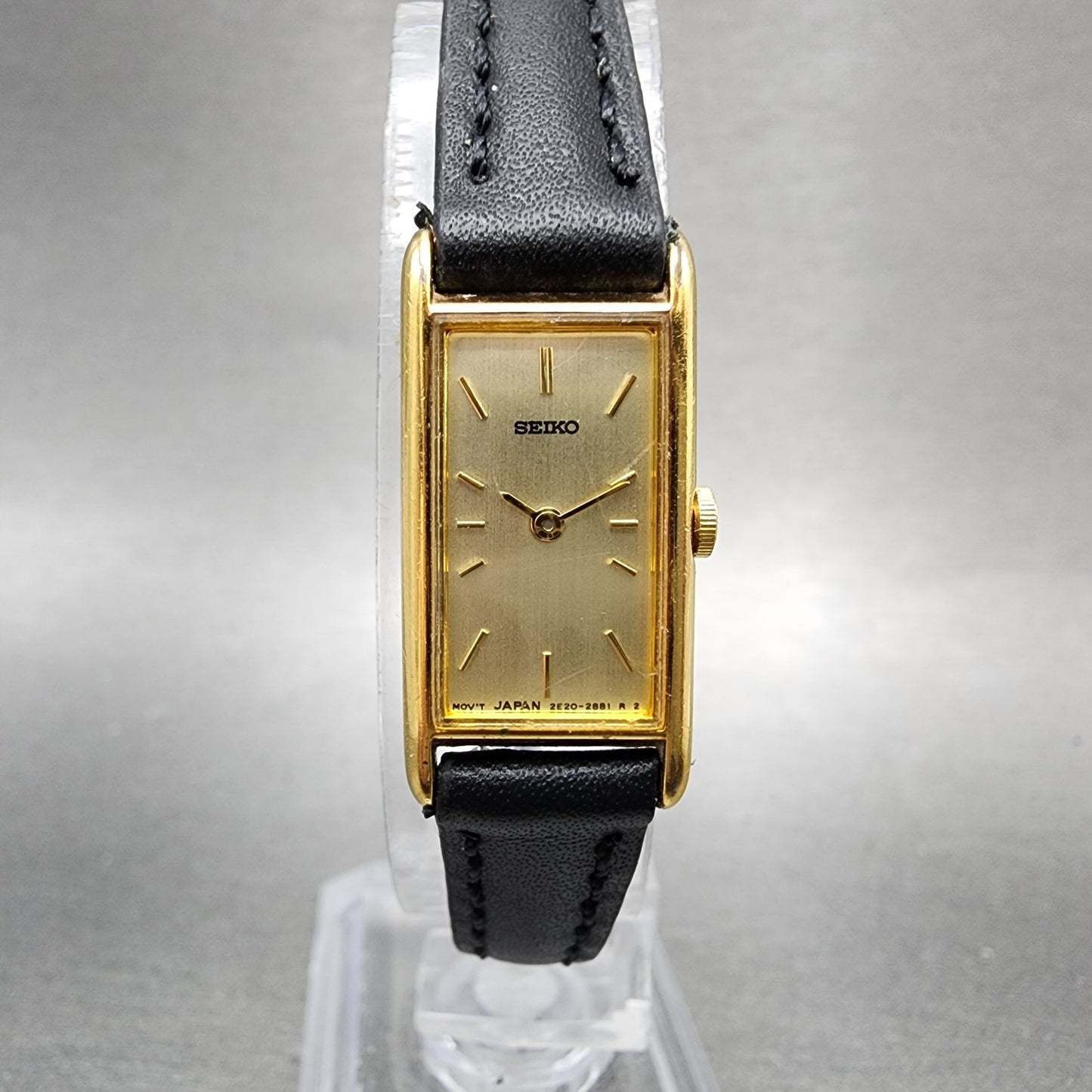 Seiko Tank Watch Women 13mm Gold Dial Gold Tone Rectangle 2e206129 New Battery0