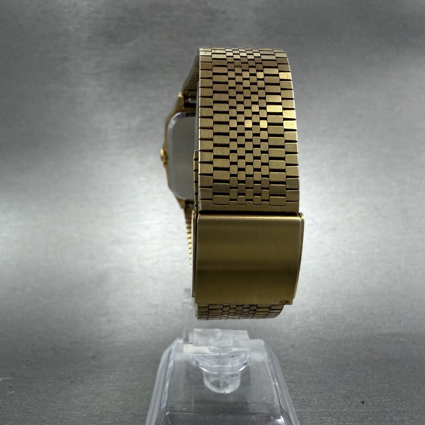 Citizen Forma Tank Watch Men 31mm Champagne Dial Gold Tone Daydate New Battery7