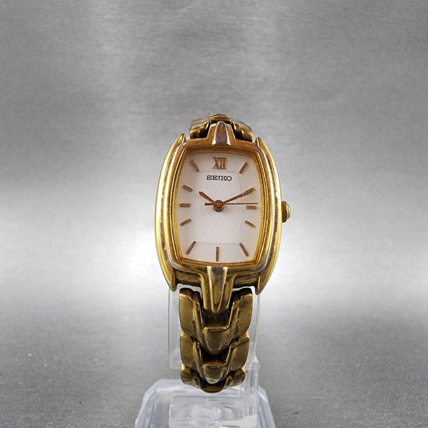 VTG Seiko Watch Women 20mm White Dial Gold Tone Rectangle 4N015100 New Battery5