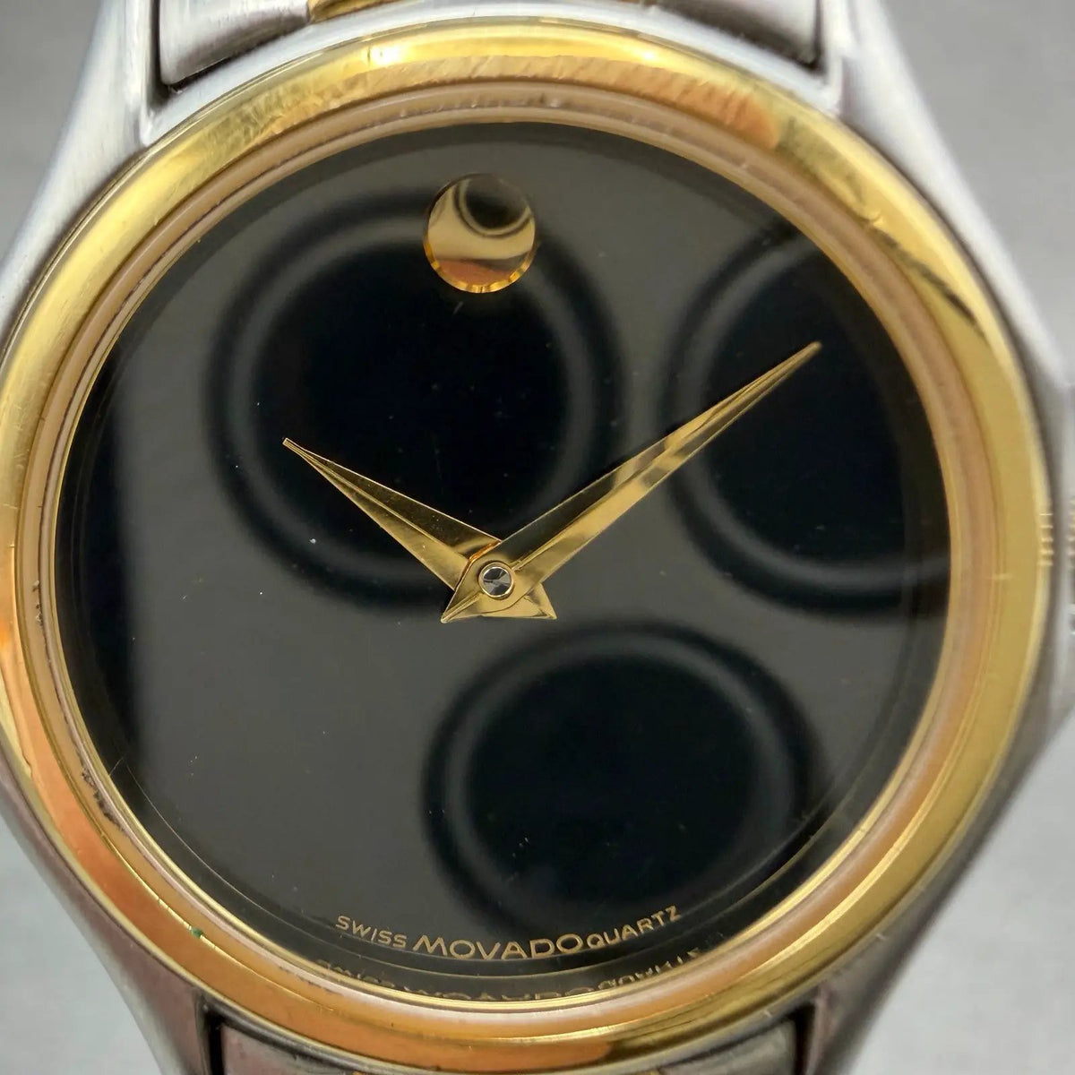 Movado Museum Watch Women 28mm Black Dial Two Tone Round 81-E4-0823 New Batteryr1