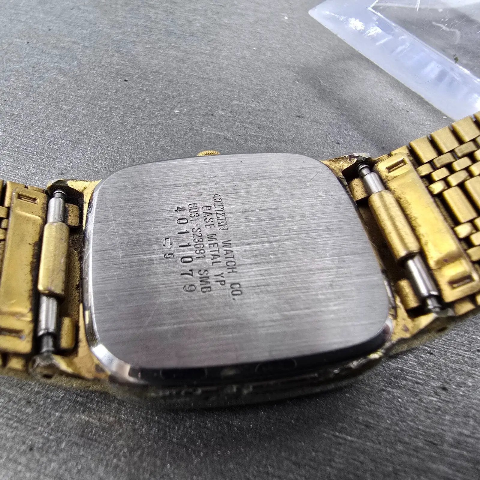 Citizen CQ Watch Men 27mm Champagne Dial Gold Tone Rectangle 6031-S23691 PARTS9