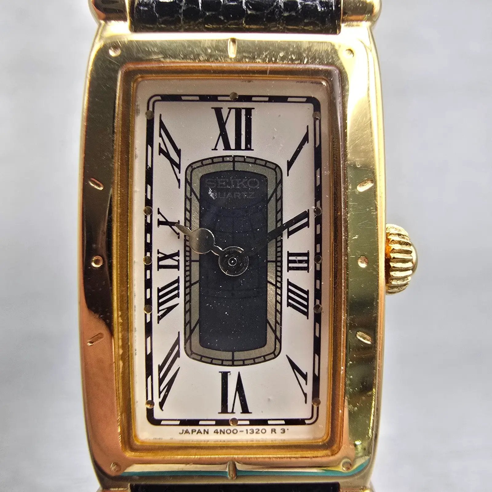 Seiko Tank Age Of Discovery Watch Women 16mm White Dial Gold Rectangle New Batt1