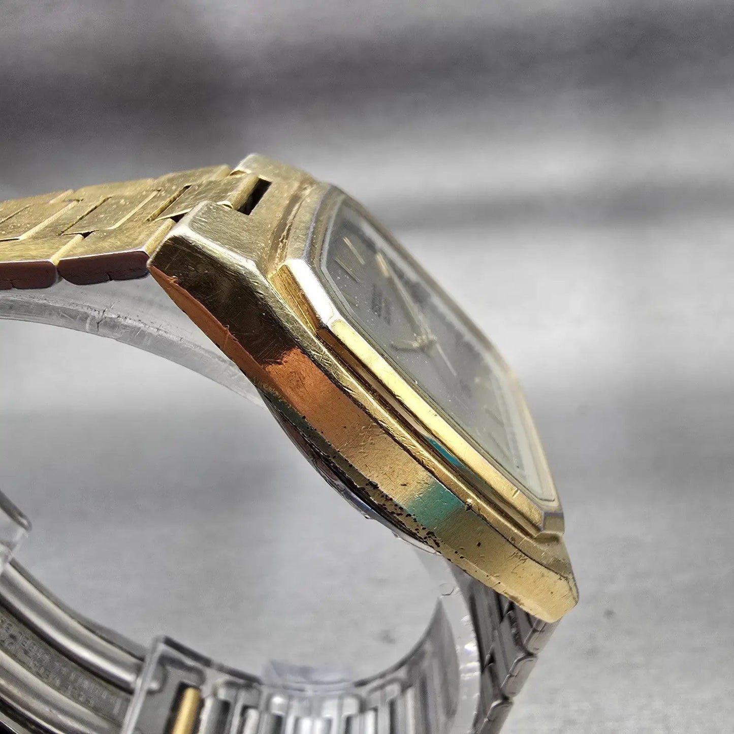 Seiko SQ Watch Men 32mm Silver Dial Gold Tone Daydate 8223-5249 New Battery VTG3