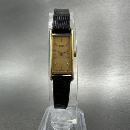 Seiko Tank Watch Women 12mm Champagne Dial Gold Tone 2E205239 New Battery5