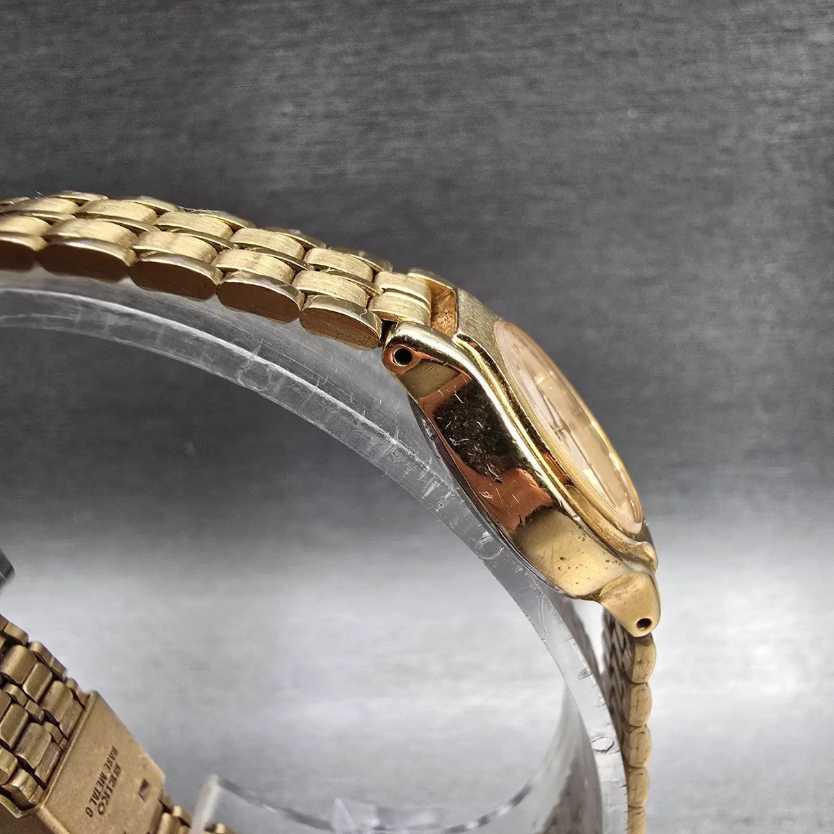 Seiko SX Watch Women 19mm Champagne Dial Gold Tone Round V401-0091 New Battery G3