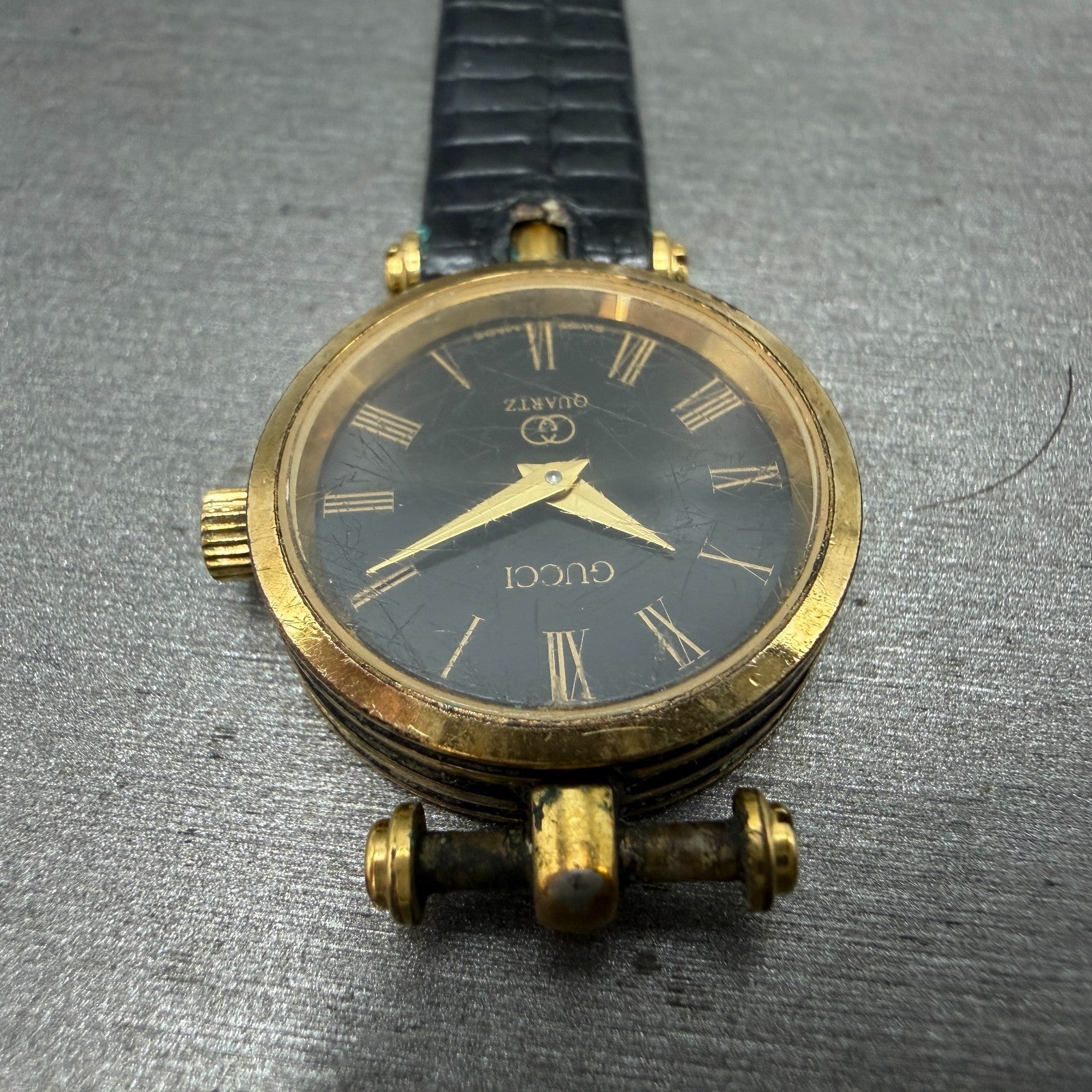 Gucci 2000L Watch Women 22mm Black Dial Gold Plated Round New Battery VTG LKASDT4