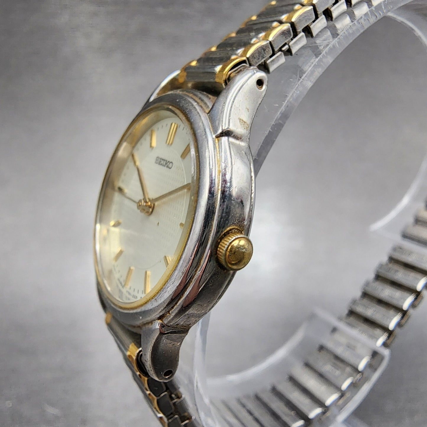 VTG Seiko Watch Women 24mm Champagne Dial Two Tone Round V701-1930 New Battery