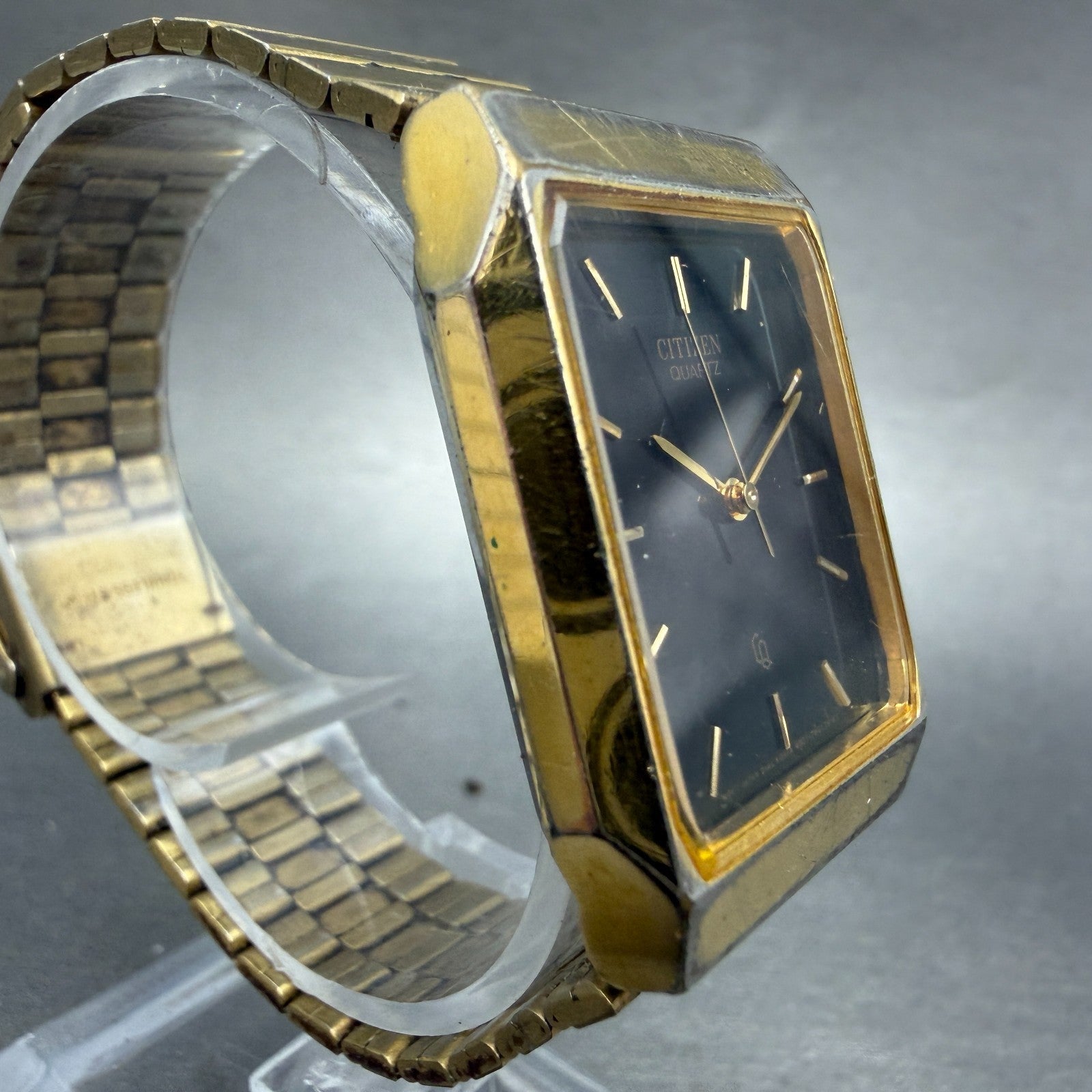 Citizen CQ Tank Watch Men 26mm Black Dial Gold Tone Rectangle 4031-T11639 PARTS4