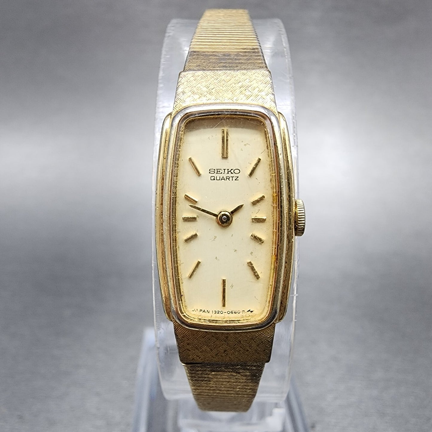 Seiko Watch Women 13mm Cream Dial Gold Tone Rectangle 13205549 New Battery0
