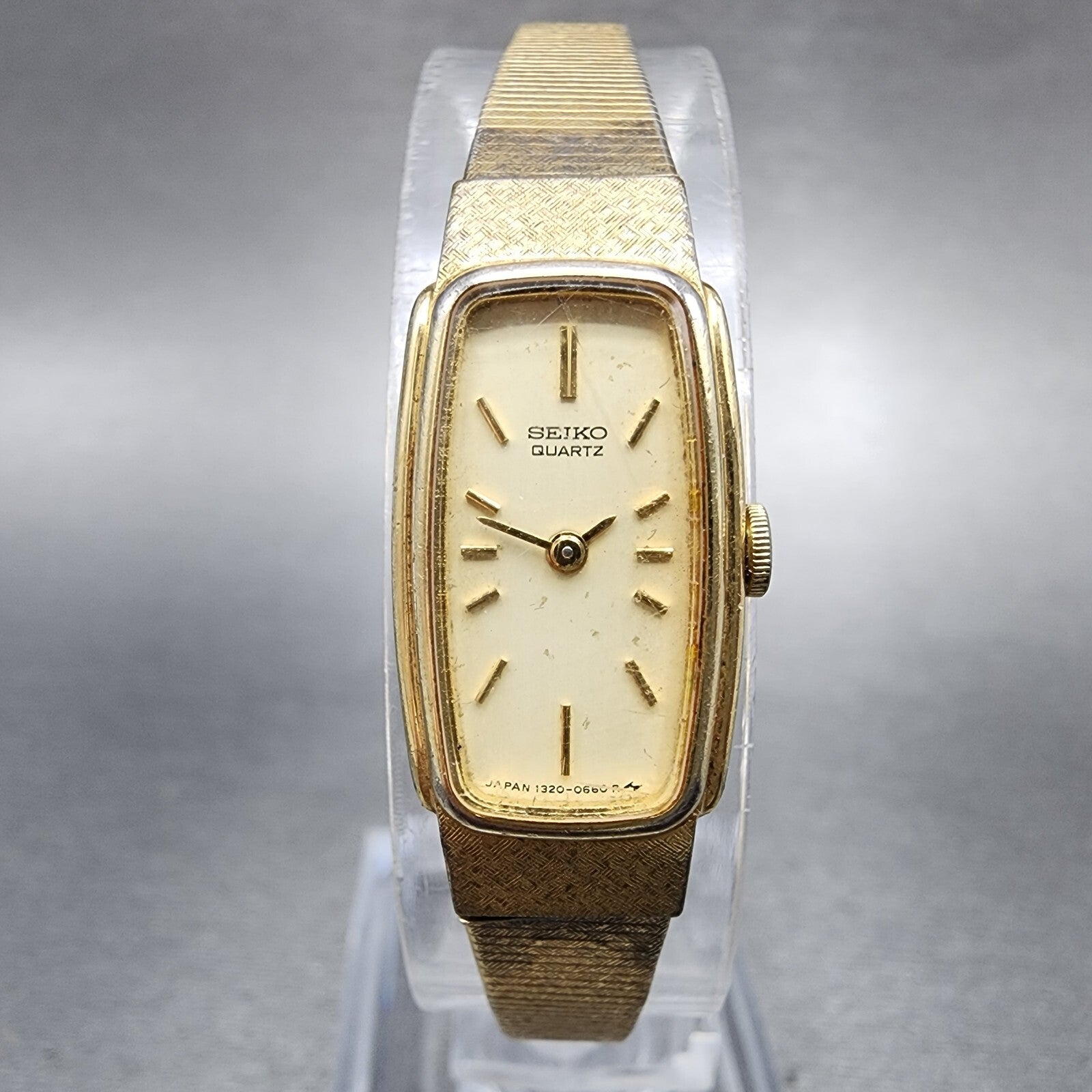Seiko Watch Women 13mm Cream Dial Gold Tone Rectangle 13205549 New Battery0