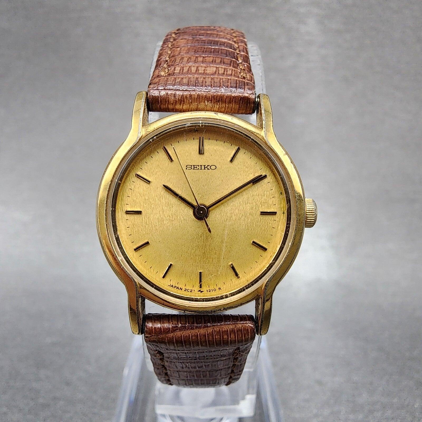 VTG Seiko Watch Women 23mm Gold Dial Gold Tone Round 2C210340 New Battery0