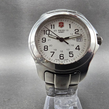 Victorinox Swiss Army Heritage Watch Men 40mm White Dial Steel Date New Battery5