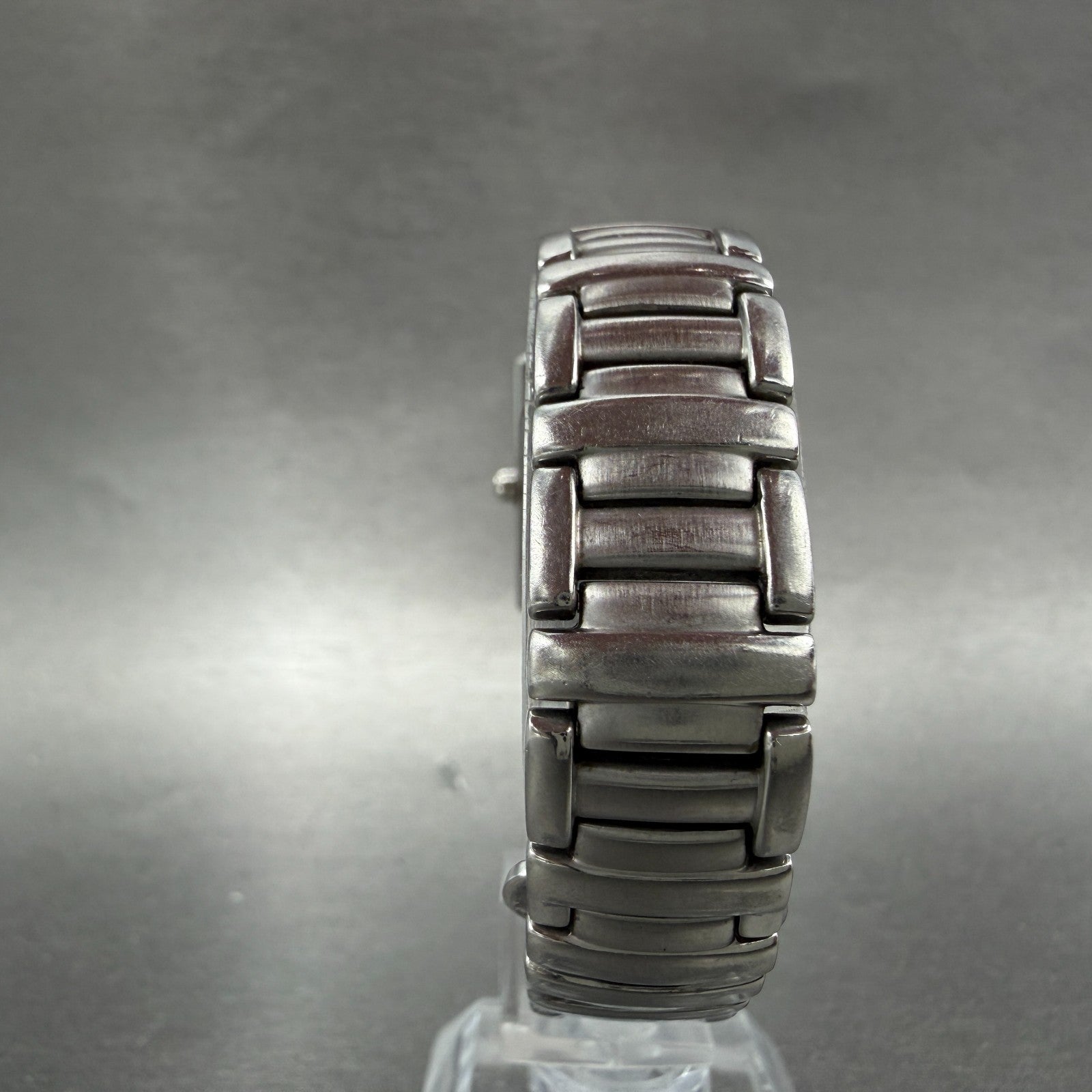 Maurice Lacroix Fiaba Tank Watch Women 19mm MOP Dial Steel Diamonds New Battery7