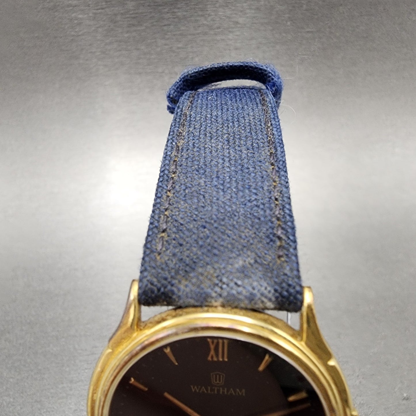 Waltham Watch Women 31mm Black Dial Gold Tone Round 26207 Vintage New Battery4