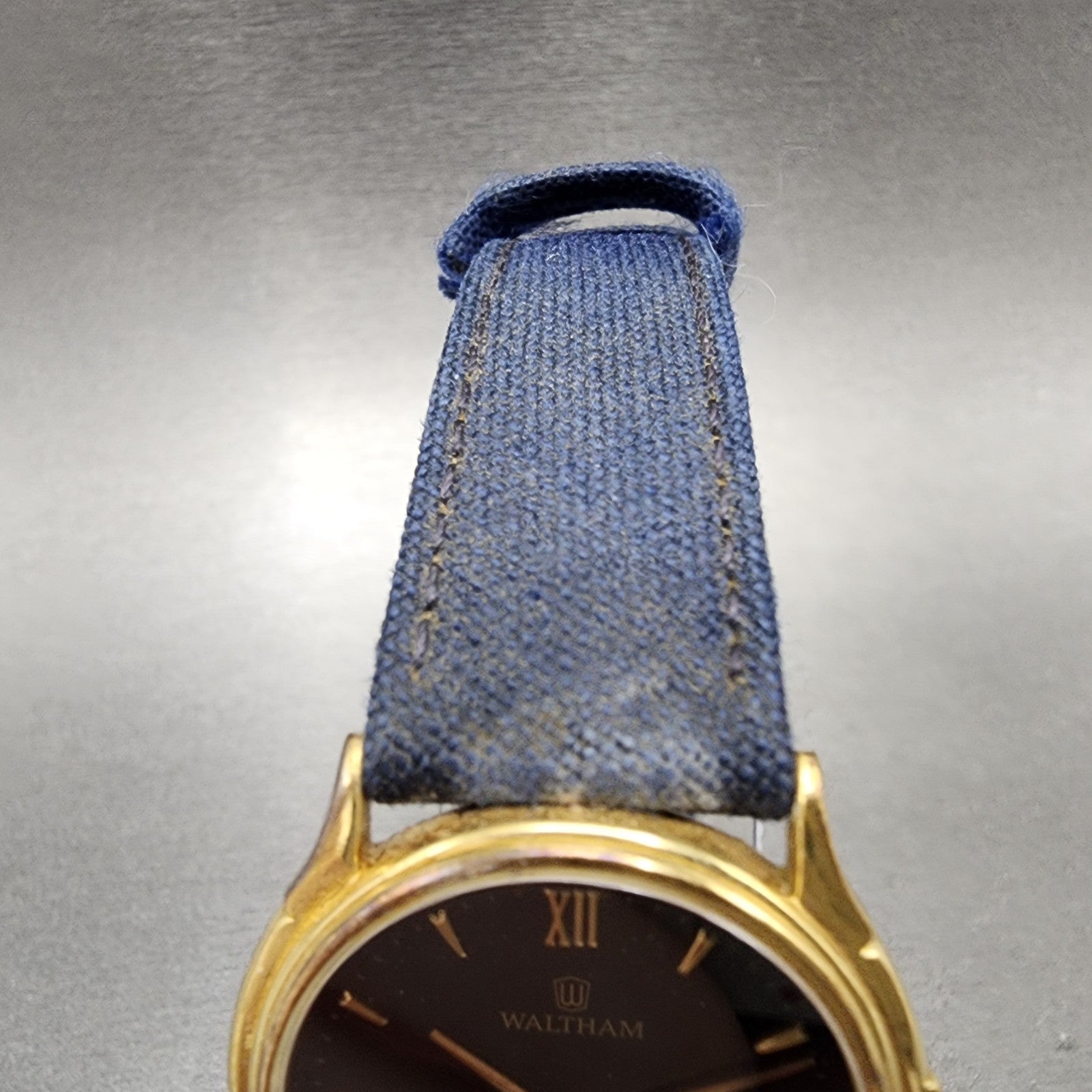 Waltham Watch Women 31mm Black Dial Gold Tone Round 26207 Vintage New Battery4