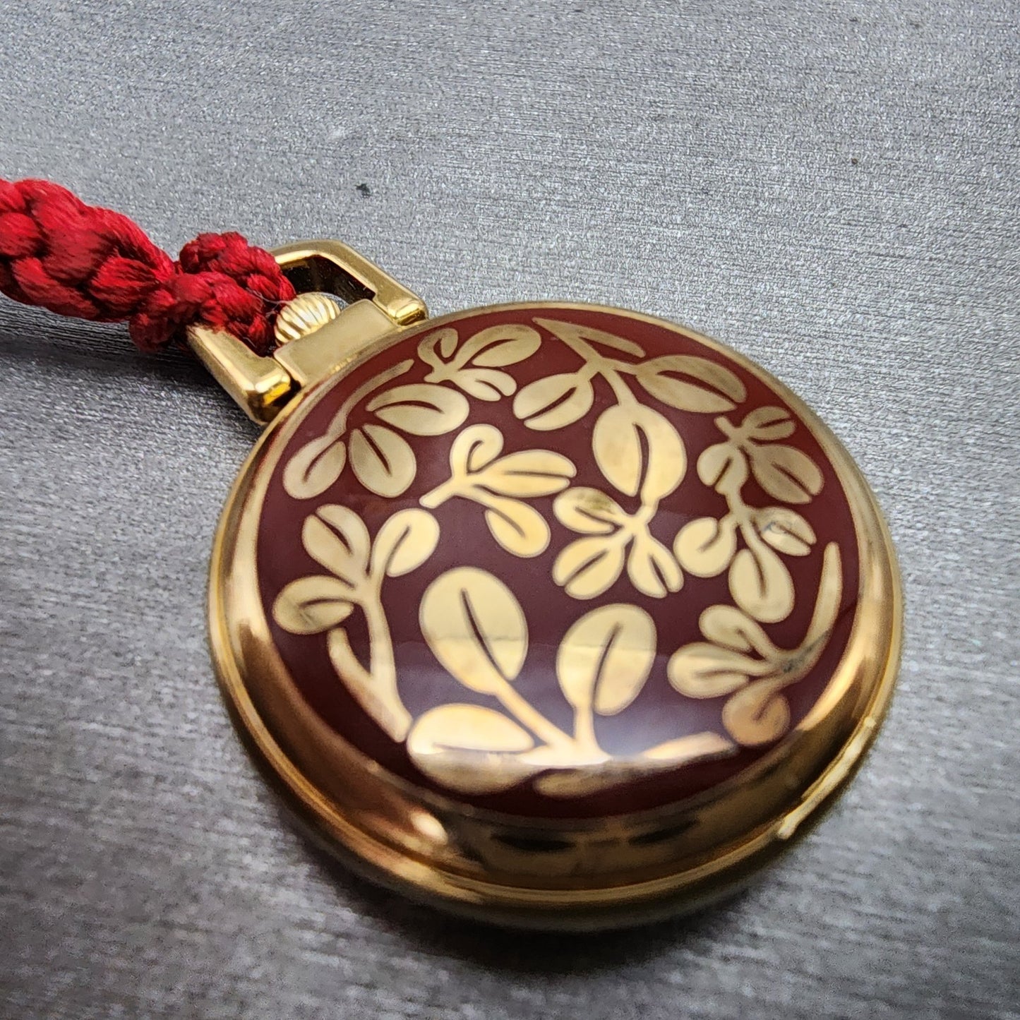 Seiko Pocket Watch Women 27mm Silver Dial Gold Tone ccccc New Battery6