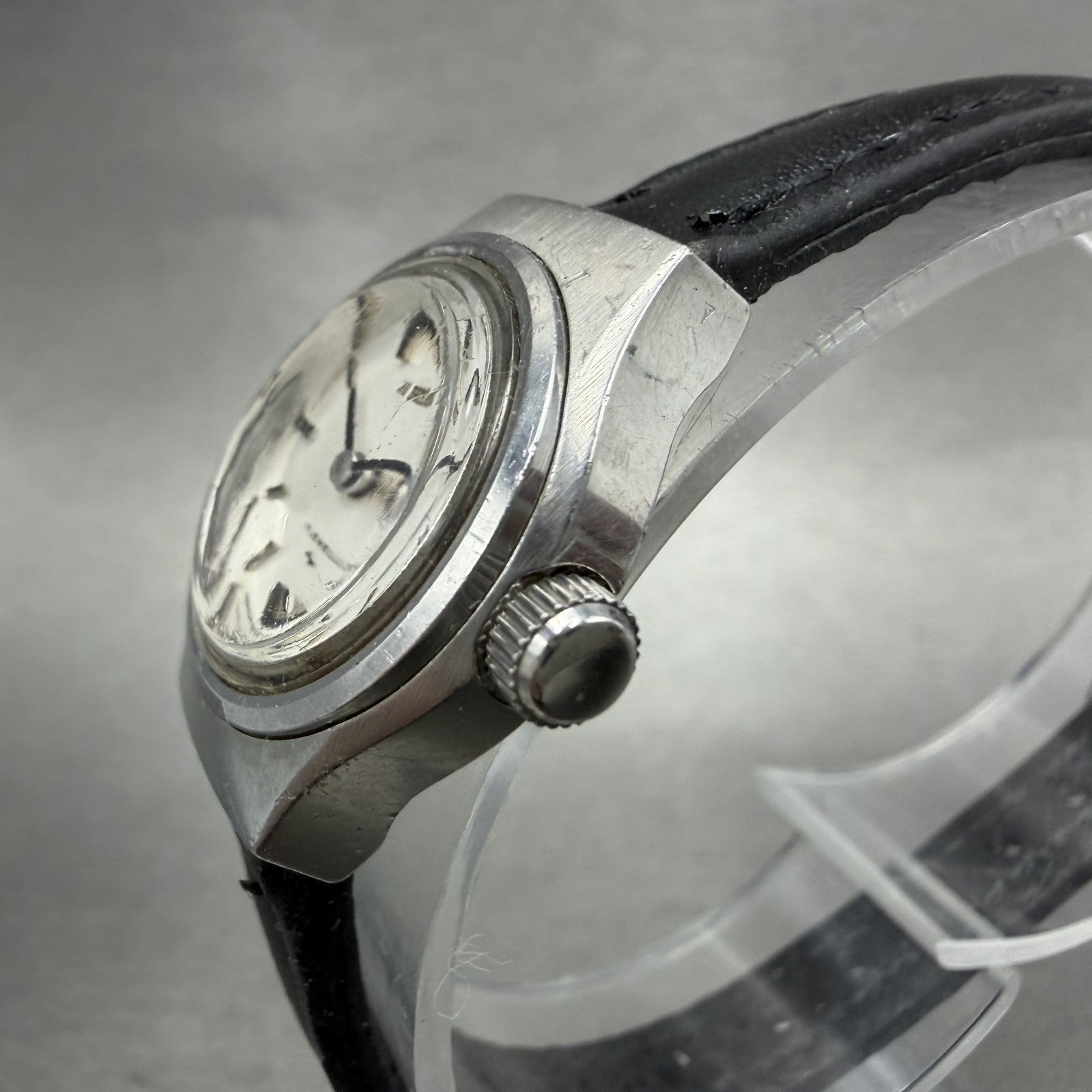 Seiko Watch Women 21mm Silver Dial Silver Tone Round 110910 Manual Runs2