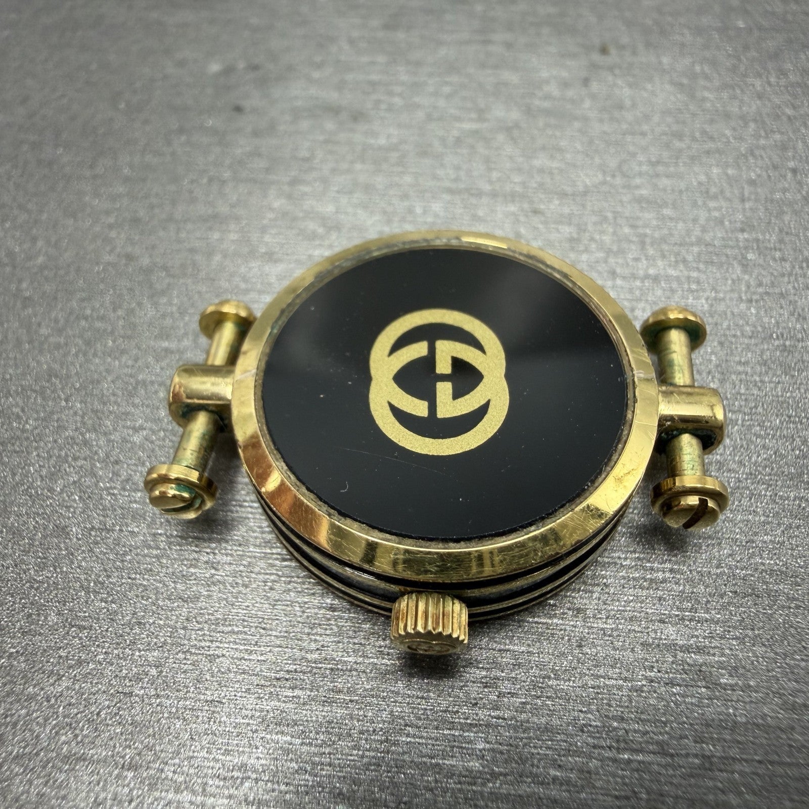 Gucci 2000L Watch Women 22mm Black Dial Gold Plated Round New Battery VTG UNFDH9