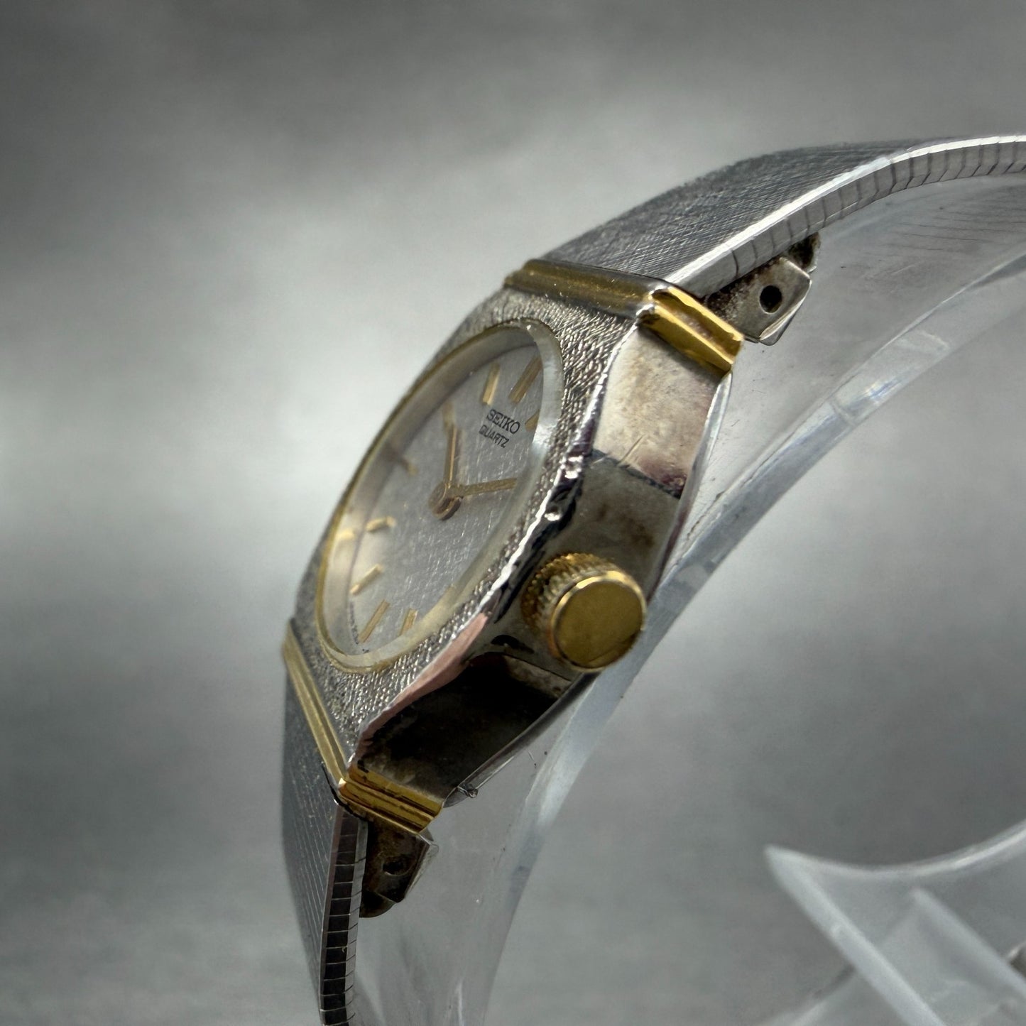 Seiko Watch Women 16mm Silver Dial Two Tone Round 2C20-0259 New Battery Vintage2