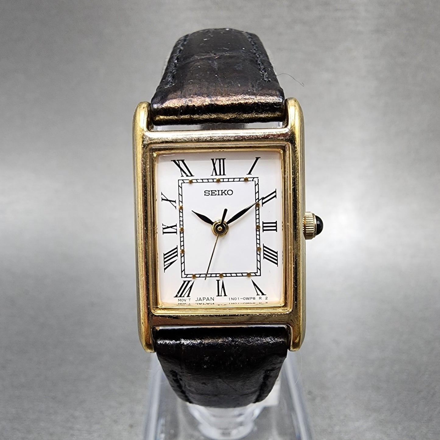 Seiko Tank Watch Women 18mm White Dial Gold Tone Rectangle 1n010lk0 New Battery0