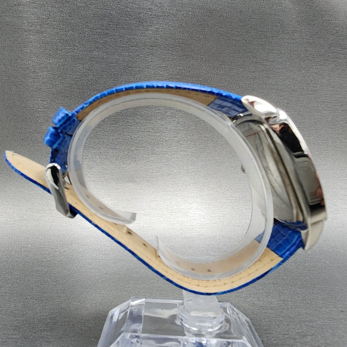 Joan Rivers Classic Watch Women 38mm MOP Silver Tone Rectange Crystal Bezel Runs8