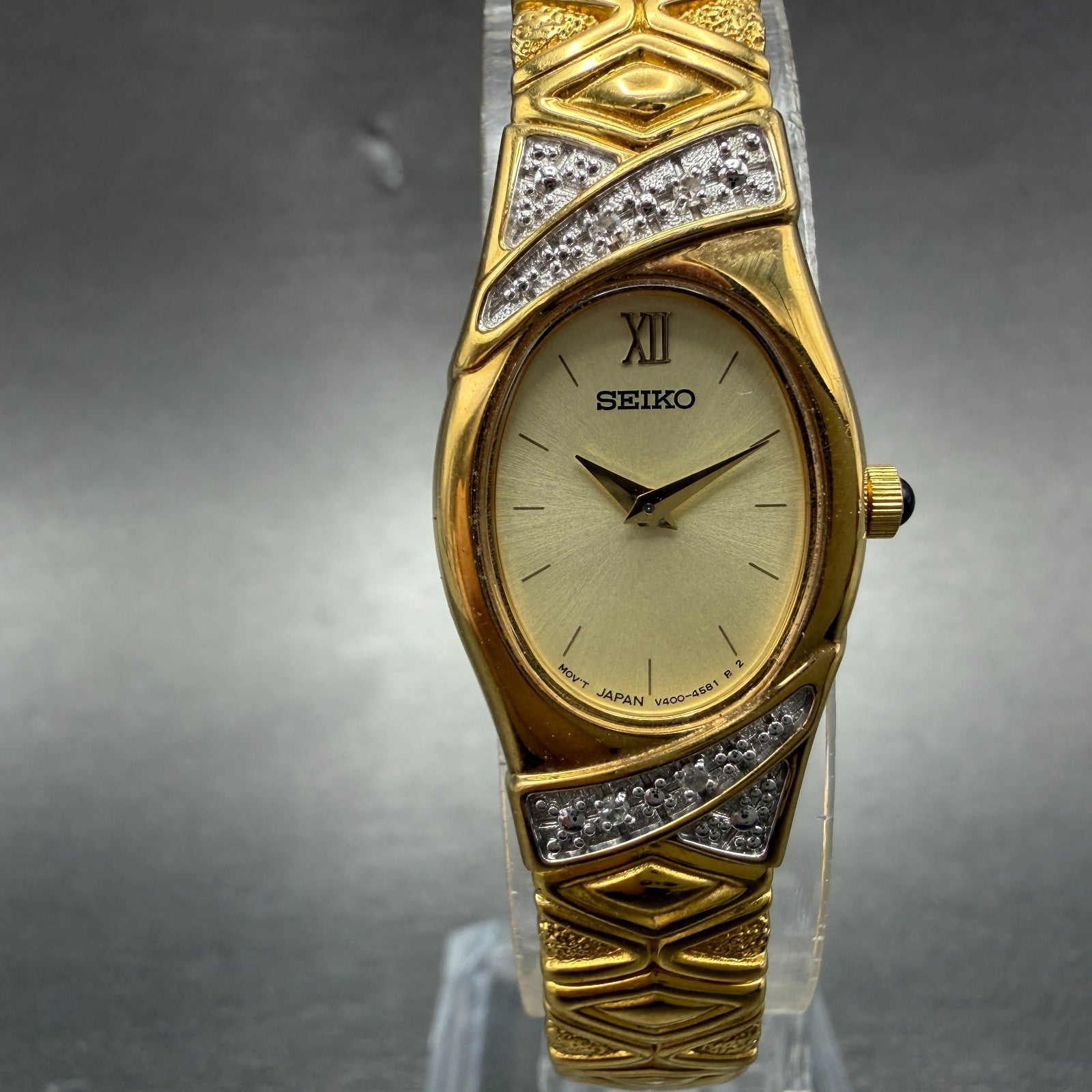 Seiko Watch Women 17mm Champagne Dial Gold Tone Oval V400-6559 VTG New Battey0