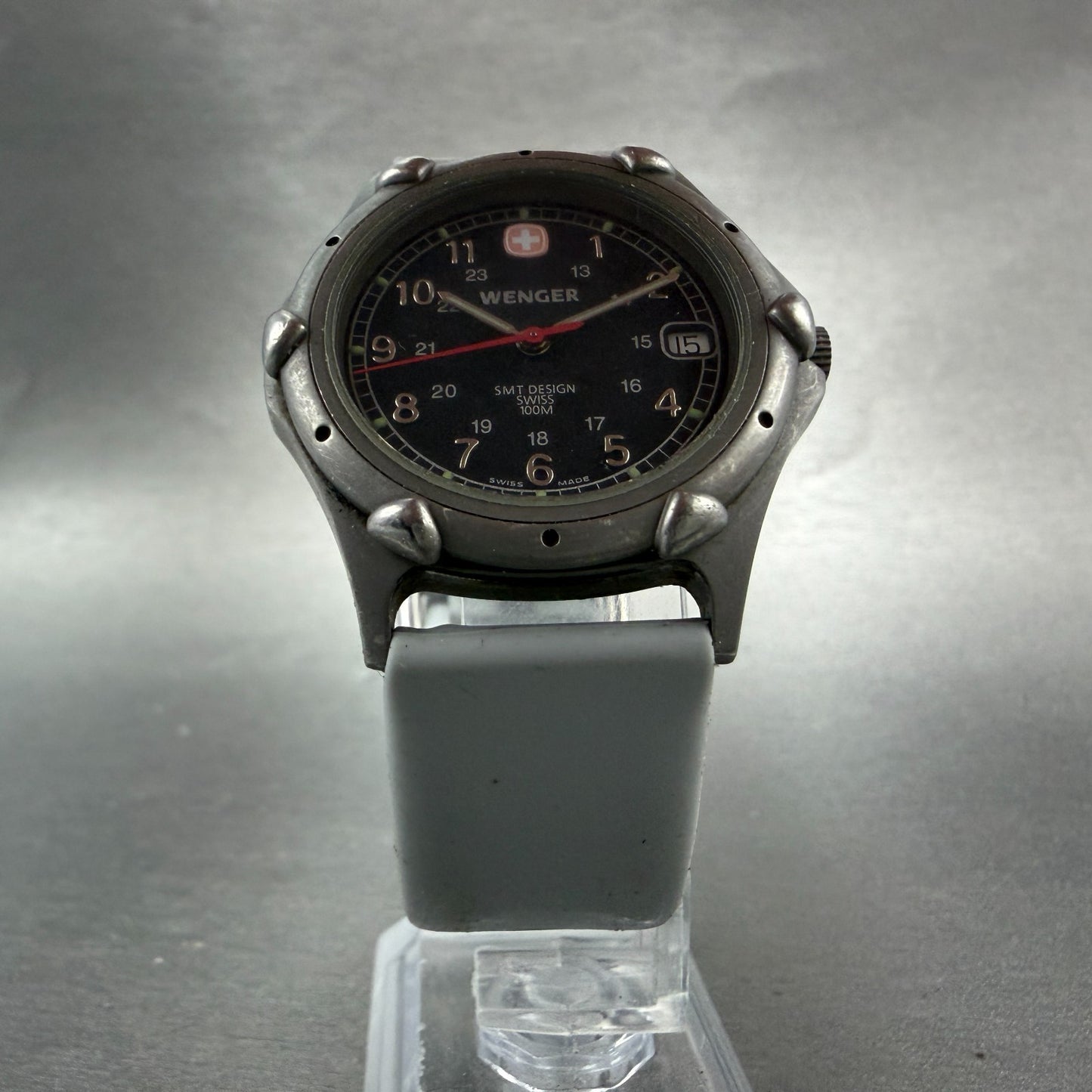 Wenger SMT Watch Men 35mm Black Dial Steel Date Round 095.0695 New Battery5
