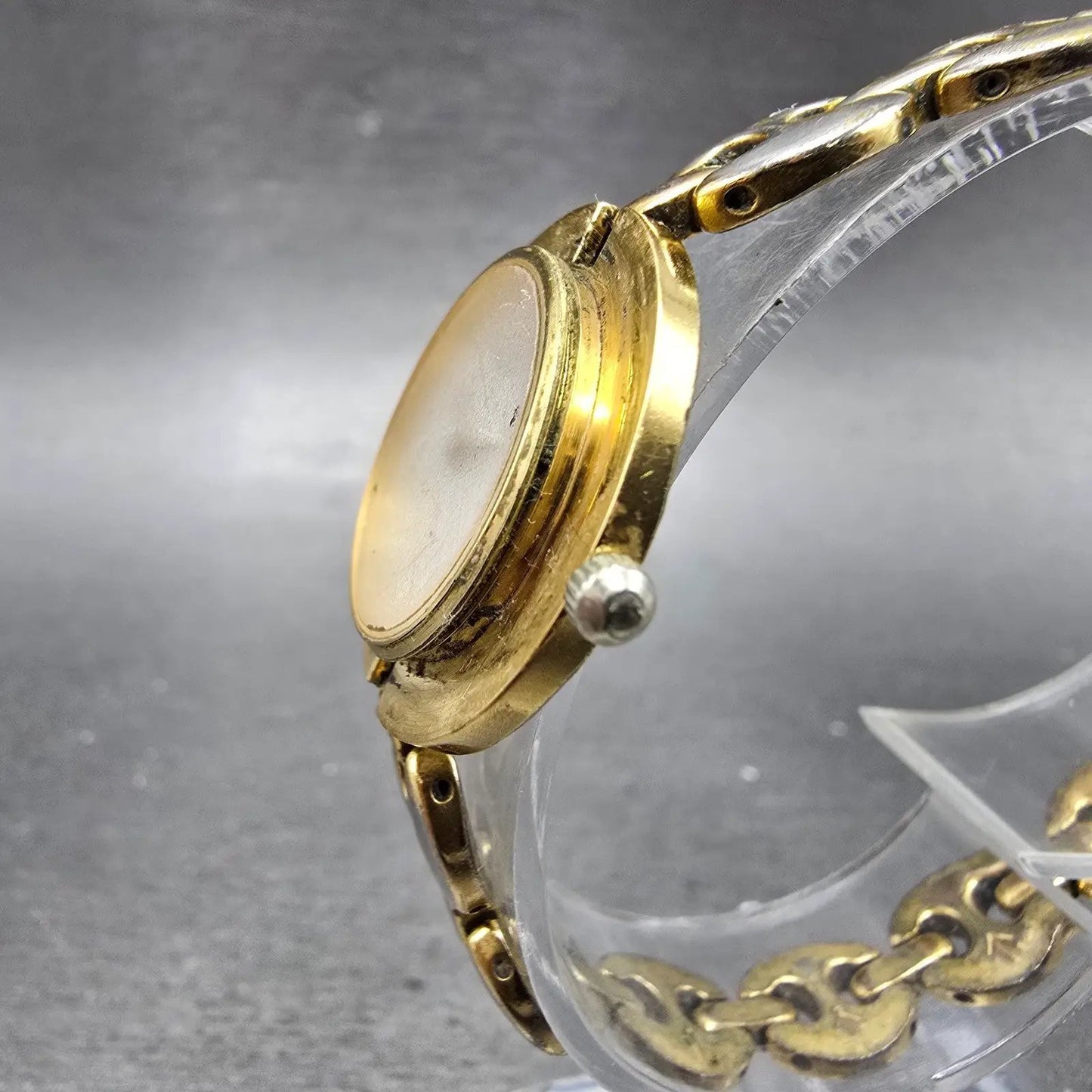 Gucci 11/12.2 Watch Women 26mm White Dial Gold Tone Round New Battery NO Bezel2