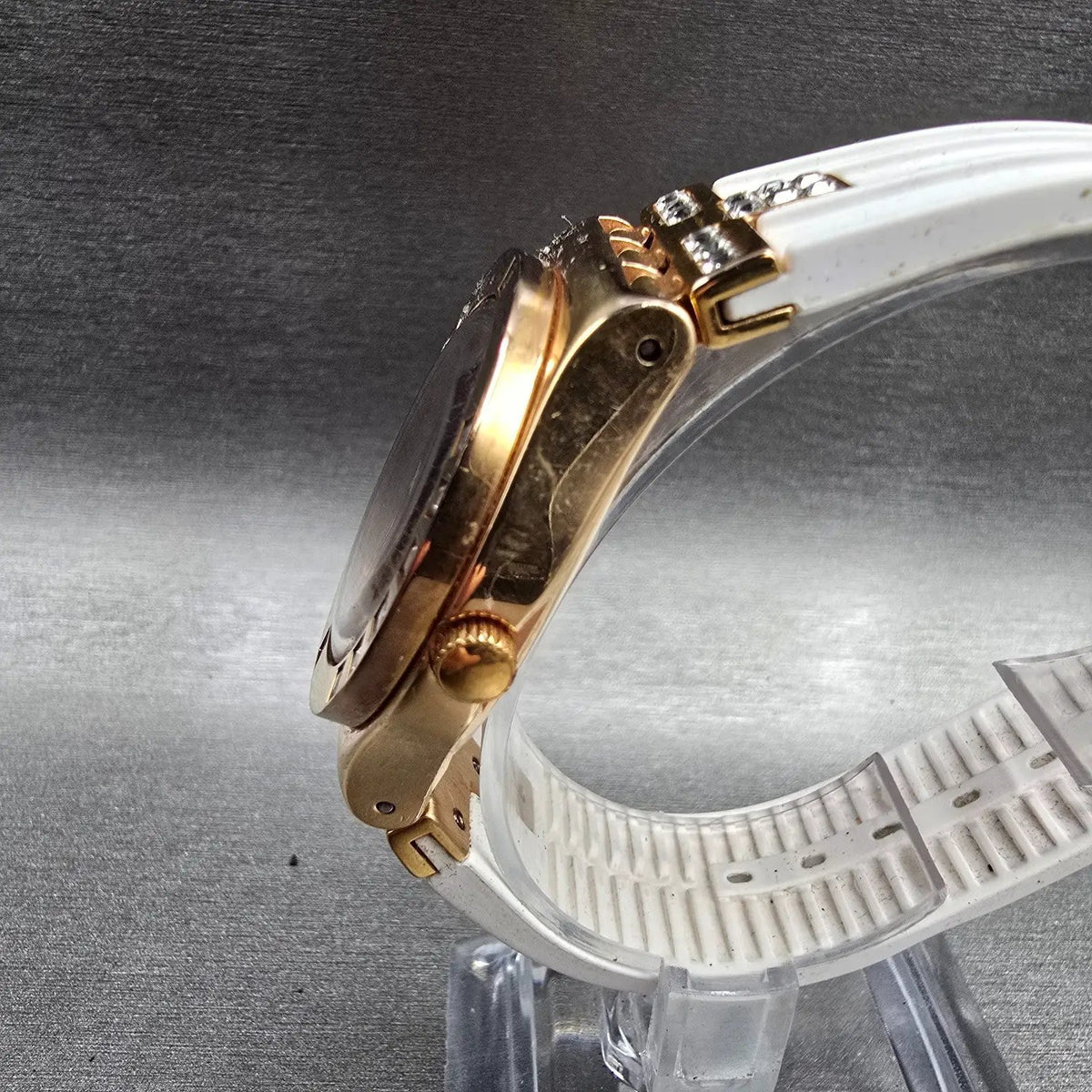 Swatch Irony Fancy Me Pink Gold Watch Women 33mm Gemmed Date YLG403 New Battery2