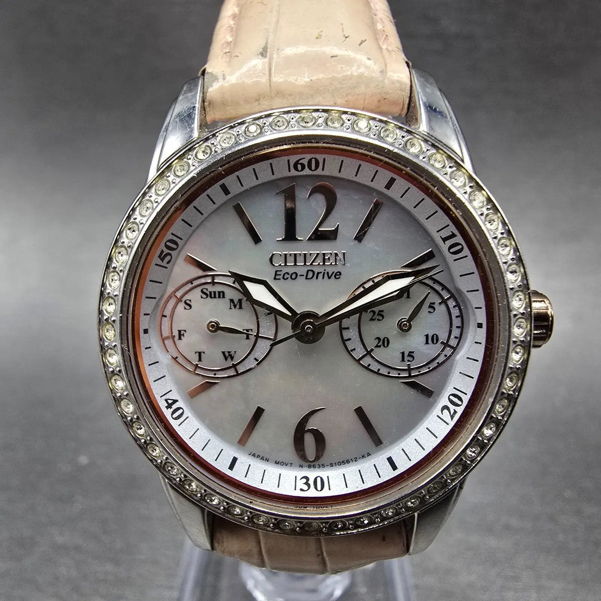 Eco-Drive Silhouette Crystal Watch Women 32mm MOP Dial Steel Daydate Round Works0