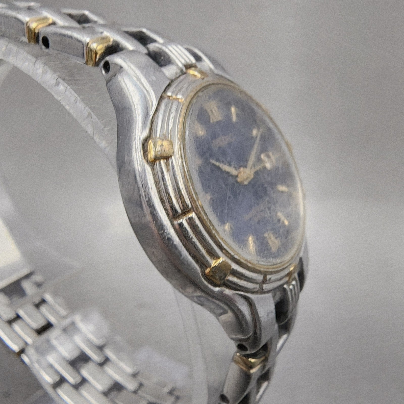 Seiko Watch Women 26mm Blue Dial Two Tone Date Round V7820779 New Battery3