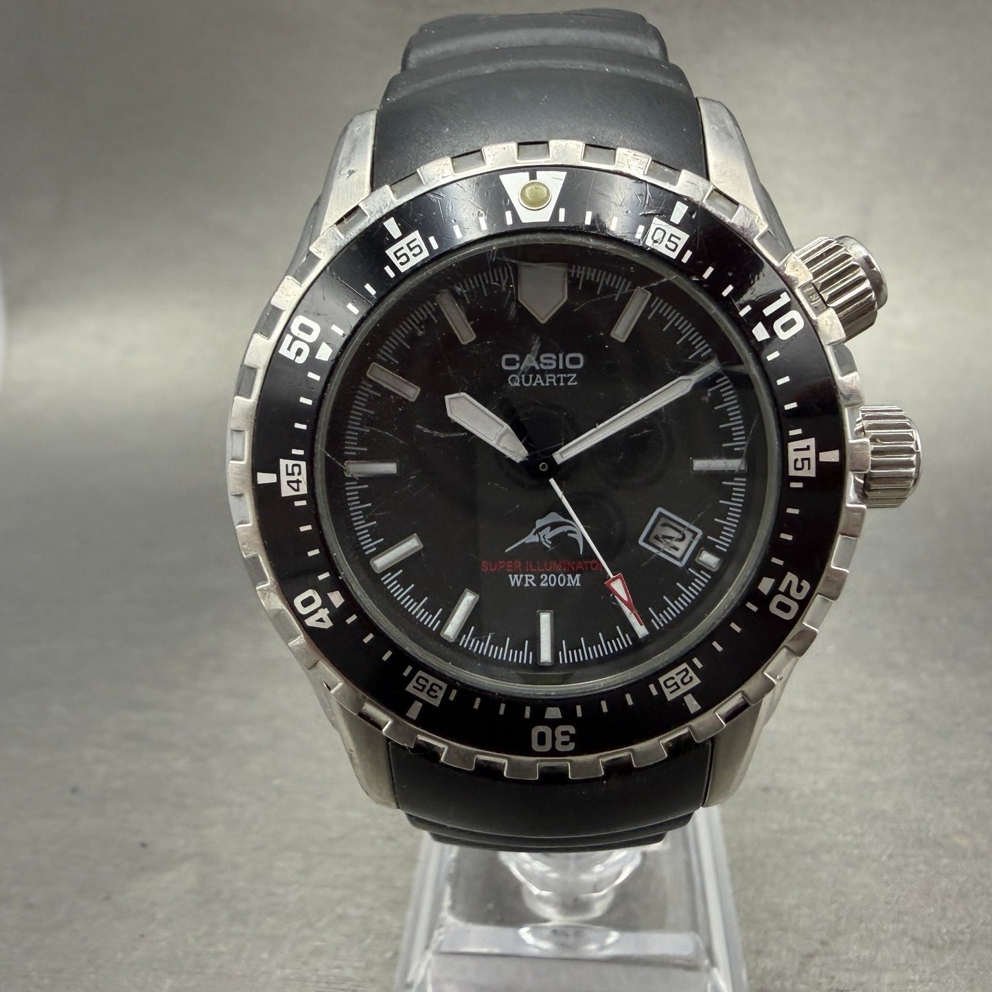Casio Super Illuminator Dive Watch Men 43mm Black Dial Steel Date Round NewBatt40